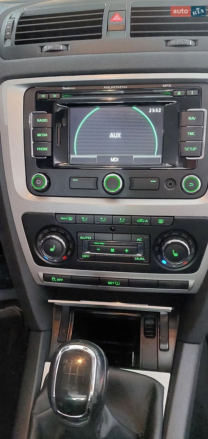 2013 Skoda Octavia - мініатюра 8