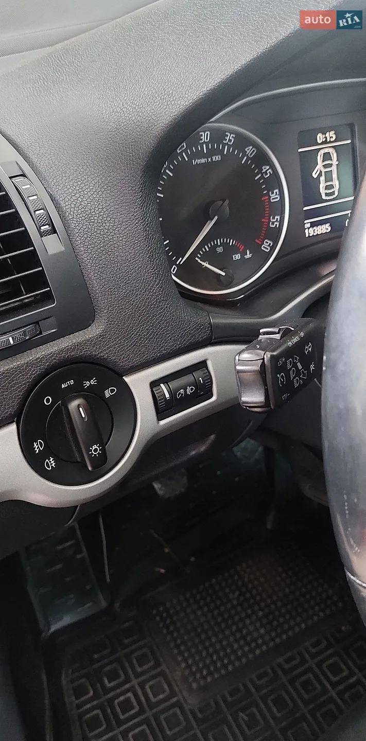 2013 Skoda Octavia - мініатюра 9