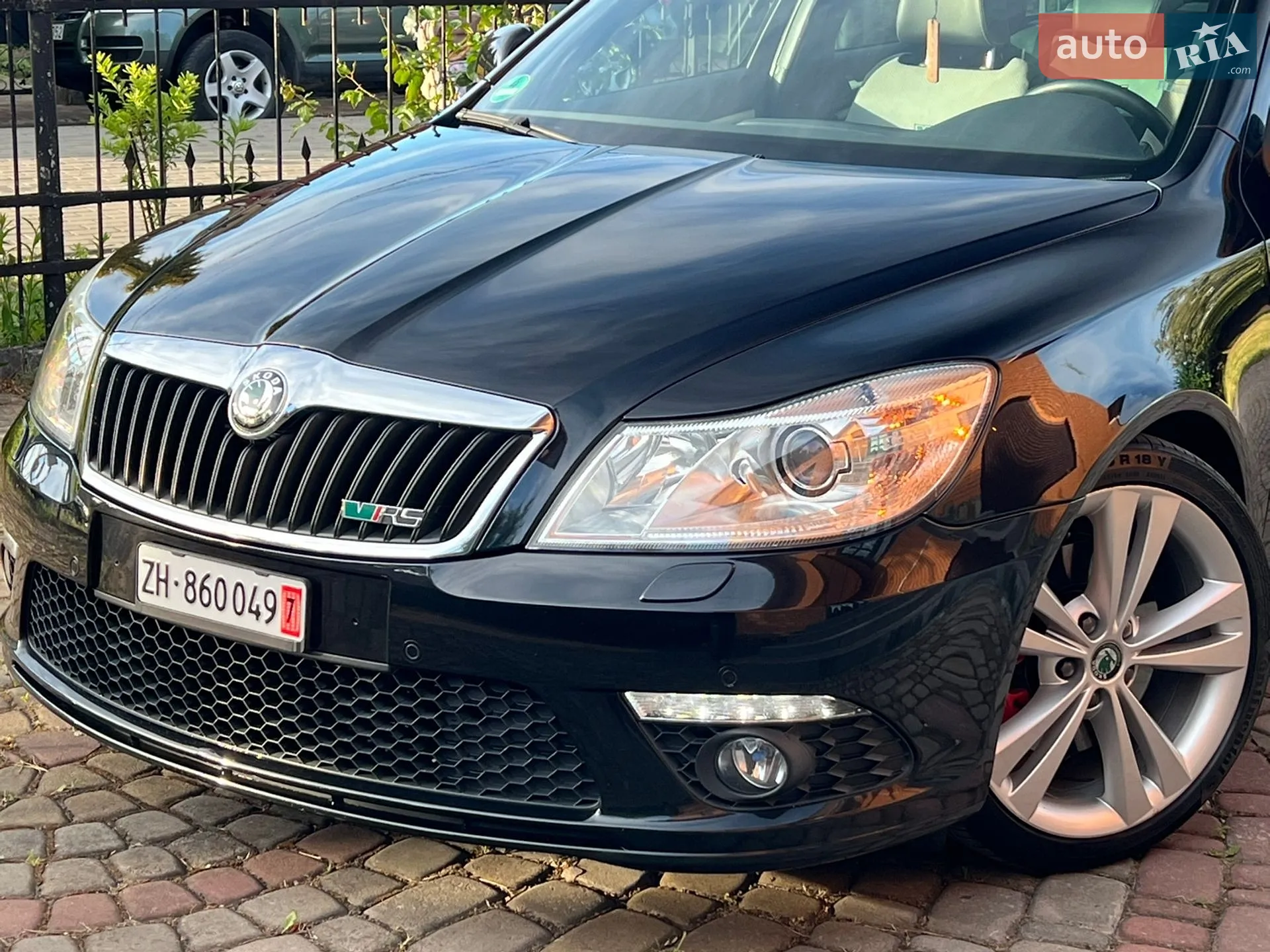 2010 Skoda Octavia - мініатюра 26