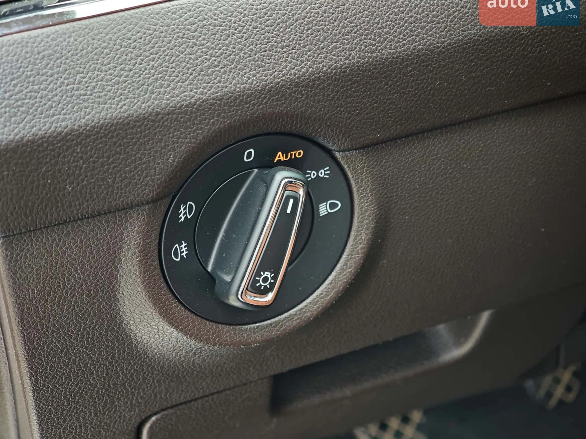 2015 Skoda Octavia - мініатюра 24