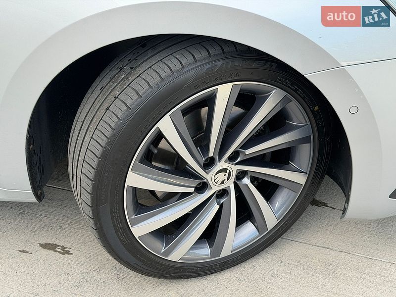 Универсал Skoda Octavia 2021 в Луцке