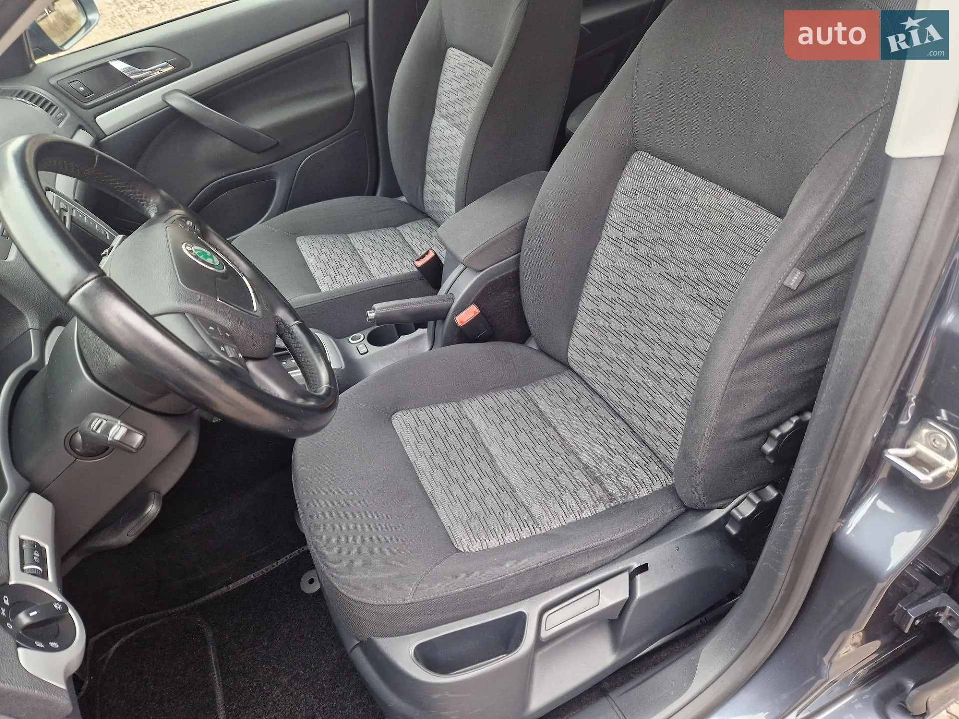 2012 Skoda Octavia - мініатюра 24