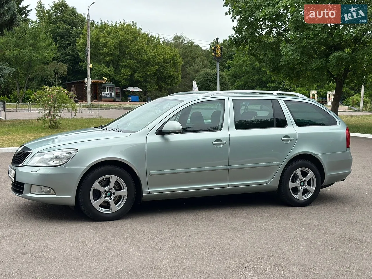 2010 Skoda Octavia - мініатюра 23
