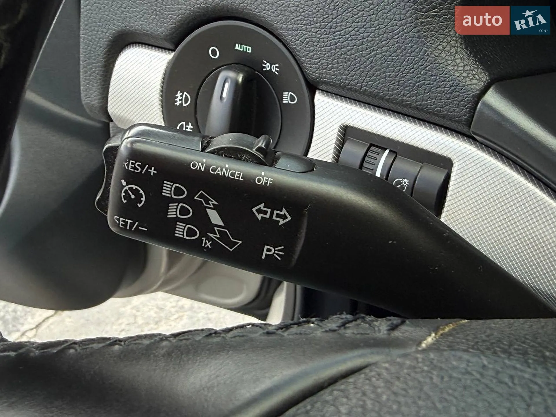 2011 Skoda Octavia - мініатюра 20