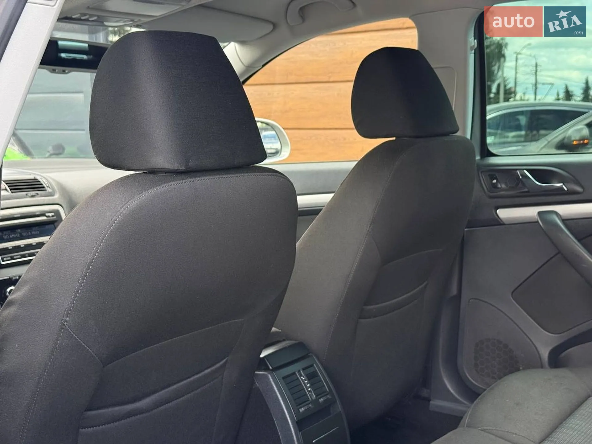 2011 Skoda Octavia - мініатюра 29