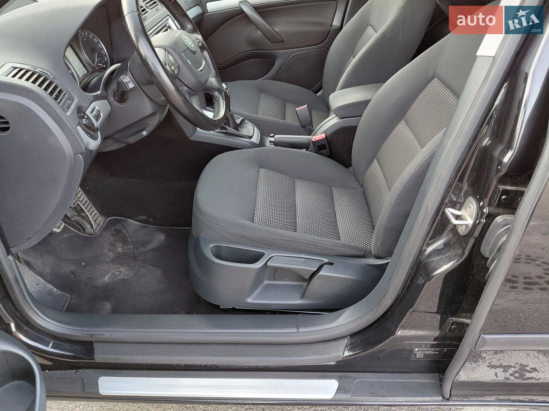 2013 Skoda Octavia - мініатюра 20