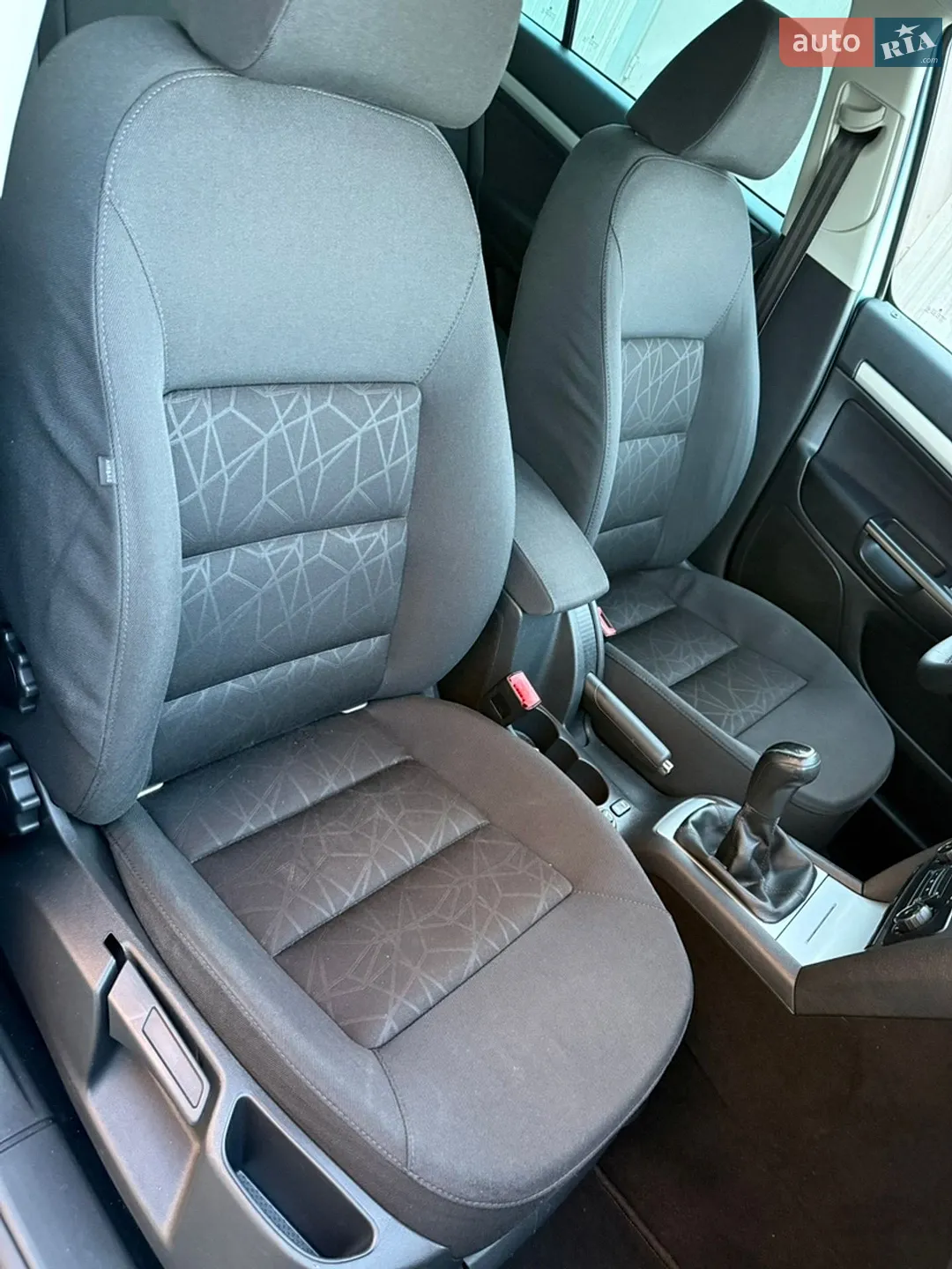 2011 Skoda Octavia - мініатюра 28