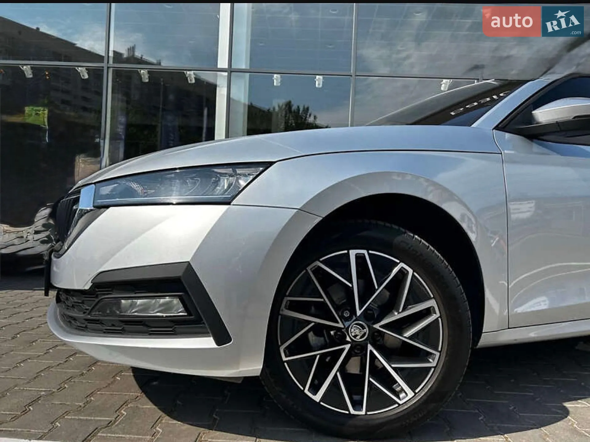 2020 Skoda Octavia - фото 1