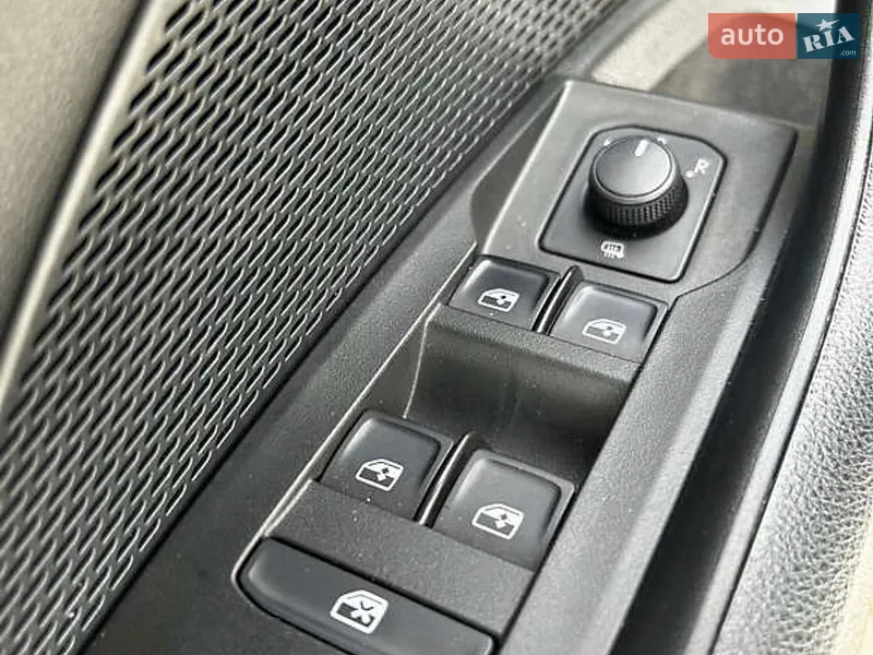 Skoda Octavia 2020 VIN TMBAC4NX4MY041120 фото оголошення 15 з 71