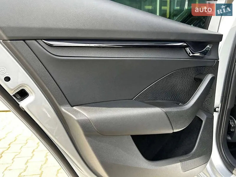 Skoda Octavia 2020 VIN TMBAC4NX4MY041120 фото оголошення 32 з 71