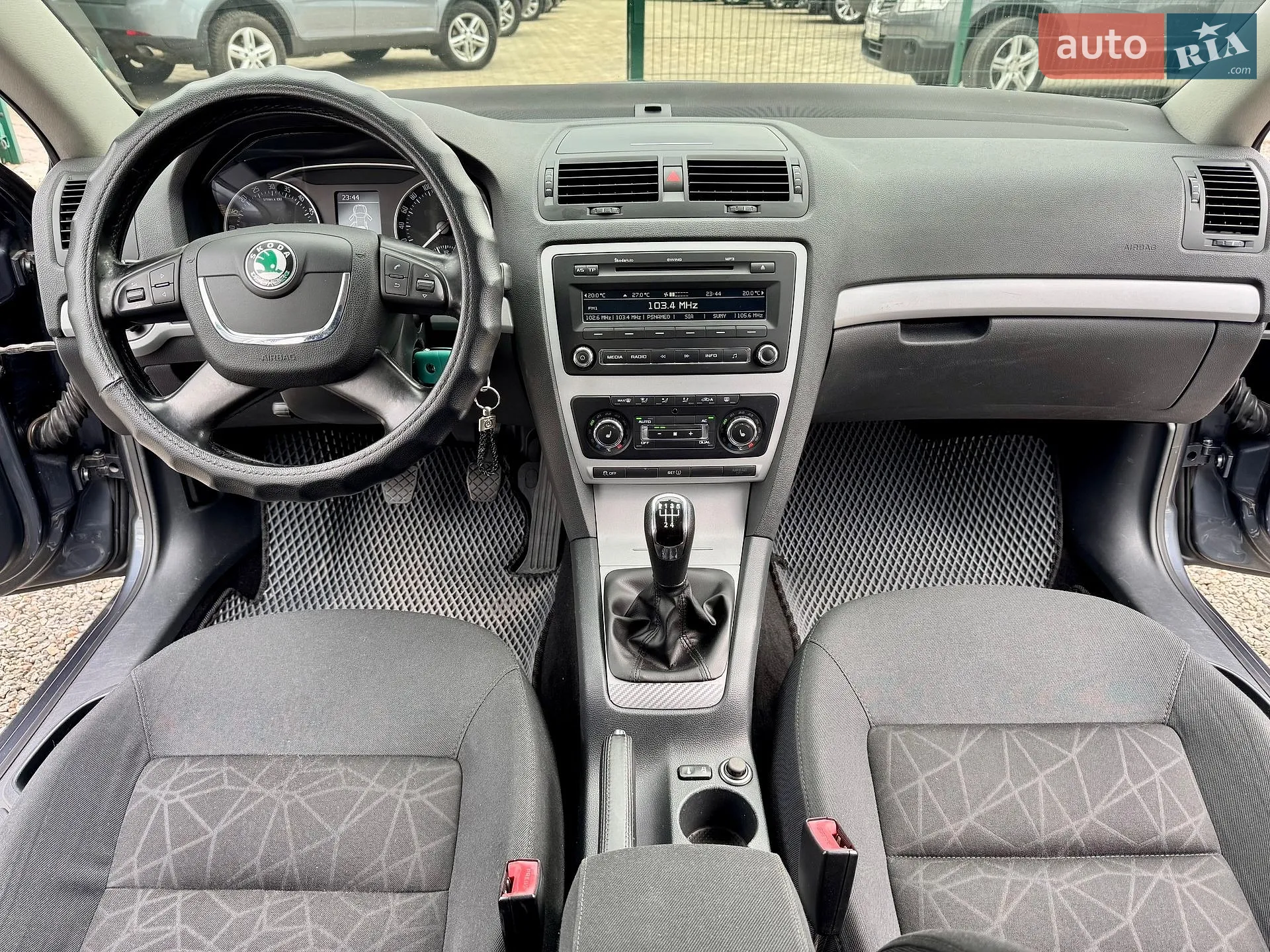 2012 Skoda Octavia - мініатюра 36