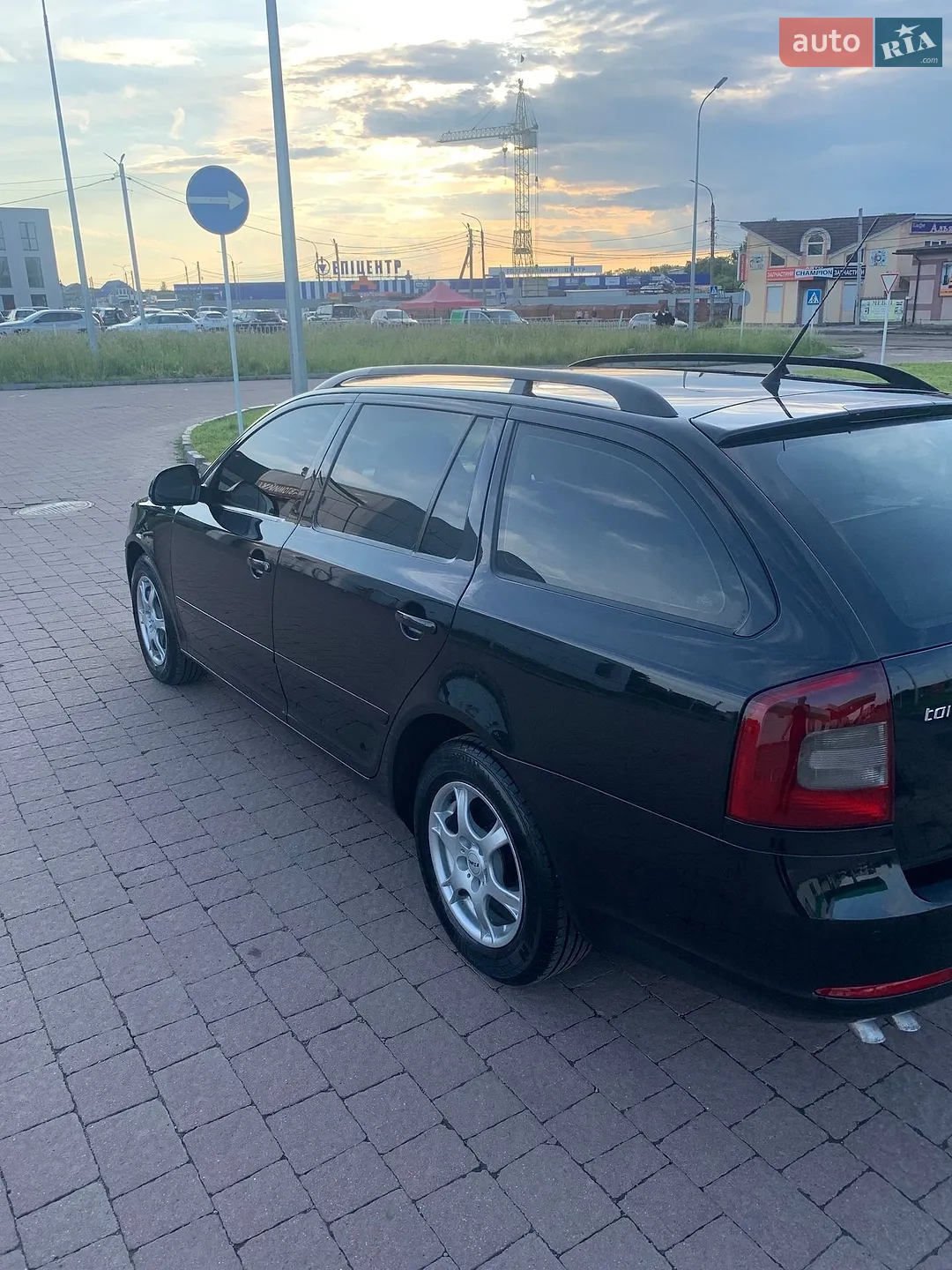 2010 Skoda Octavia - мініатюра 7