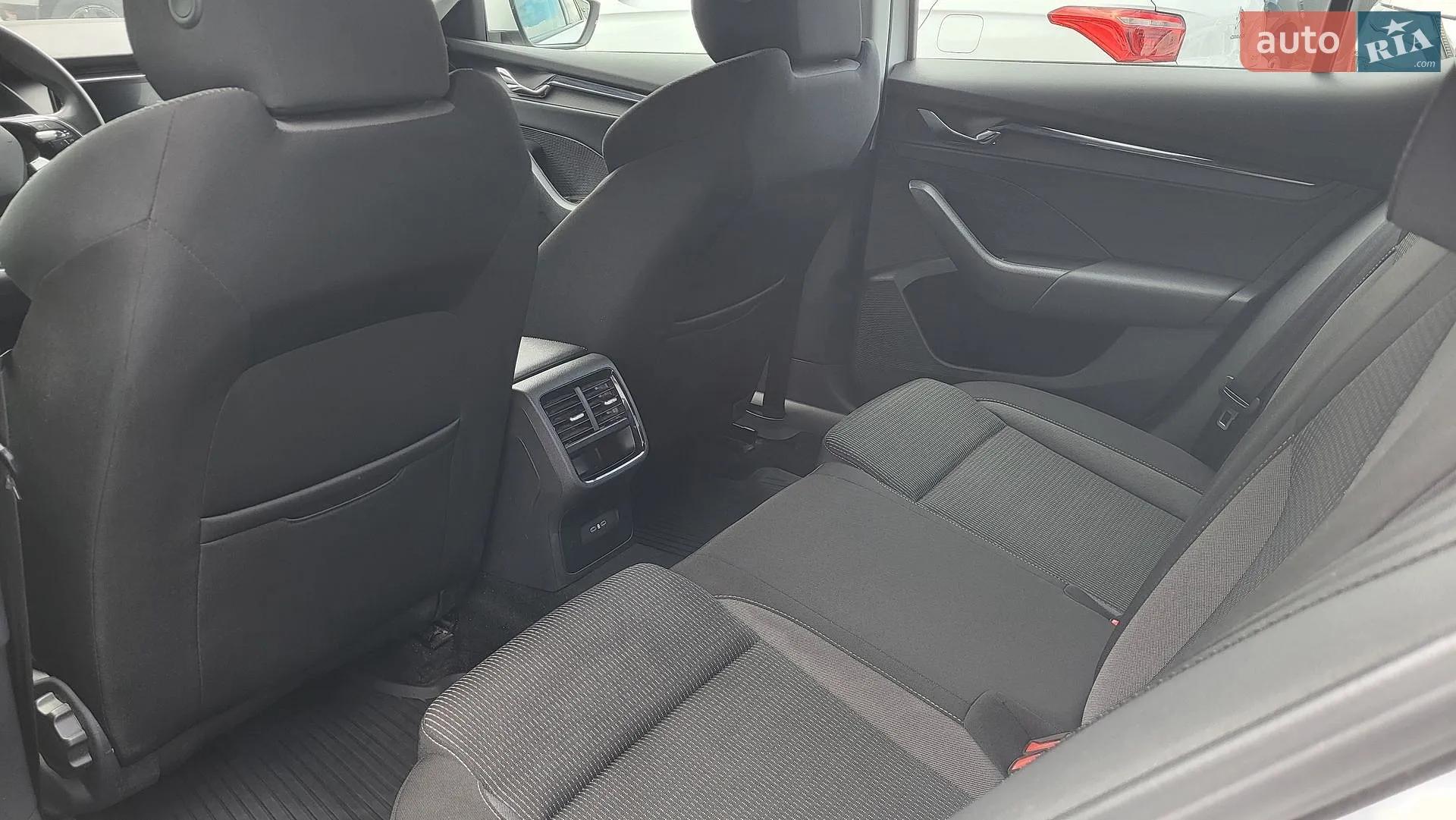 2021 Skoda Octavia - мініатюра 28