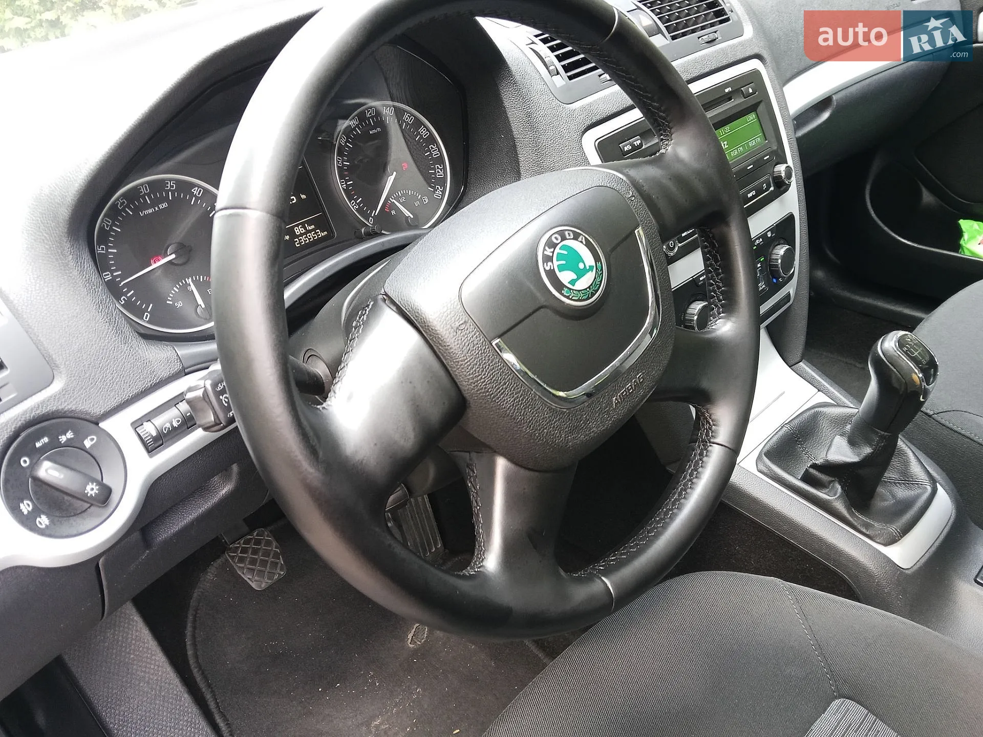 2012 Skoda Octavia - мініатюра 22