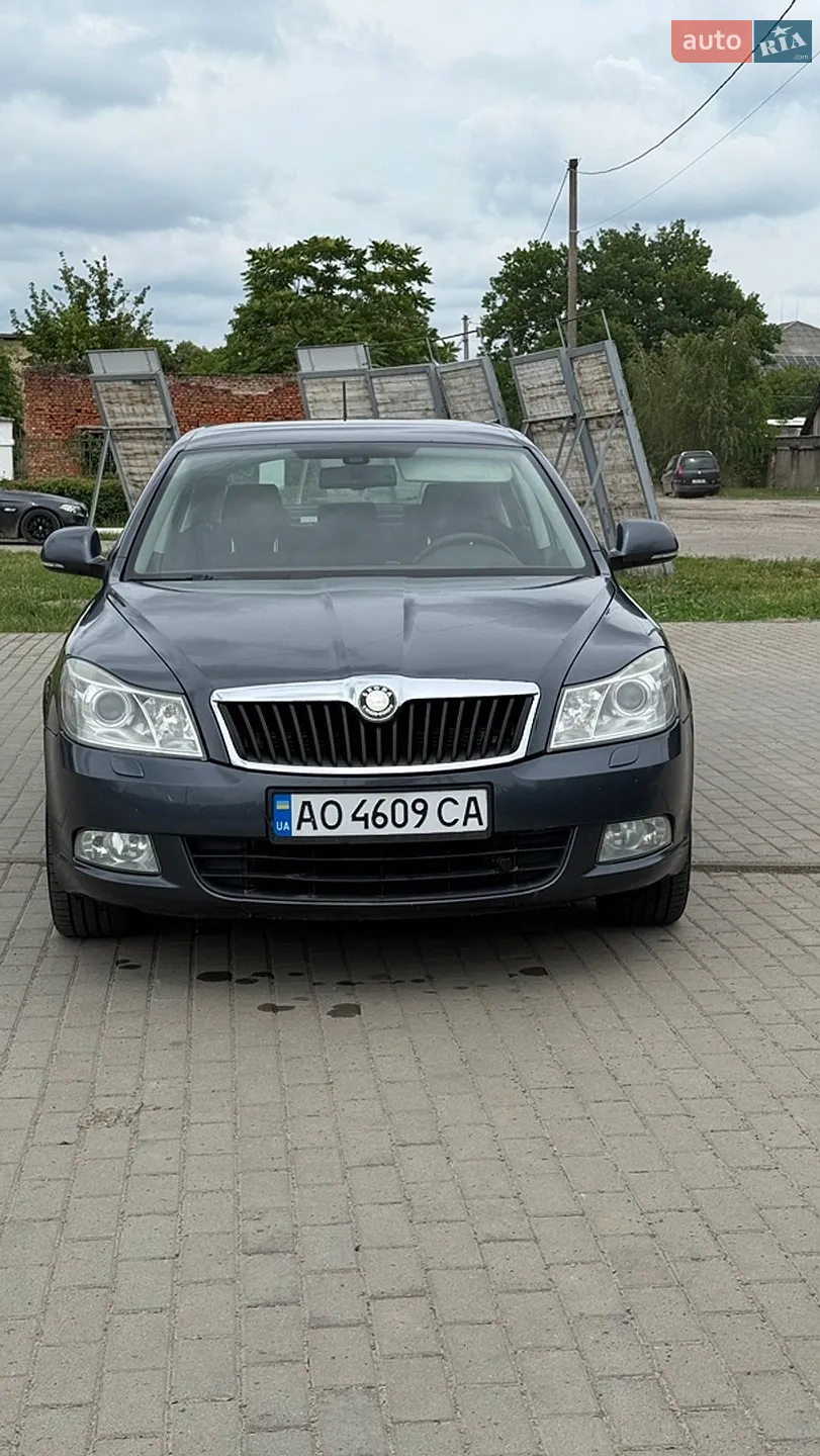 2010 Skoda Octavia - мініатюра 4