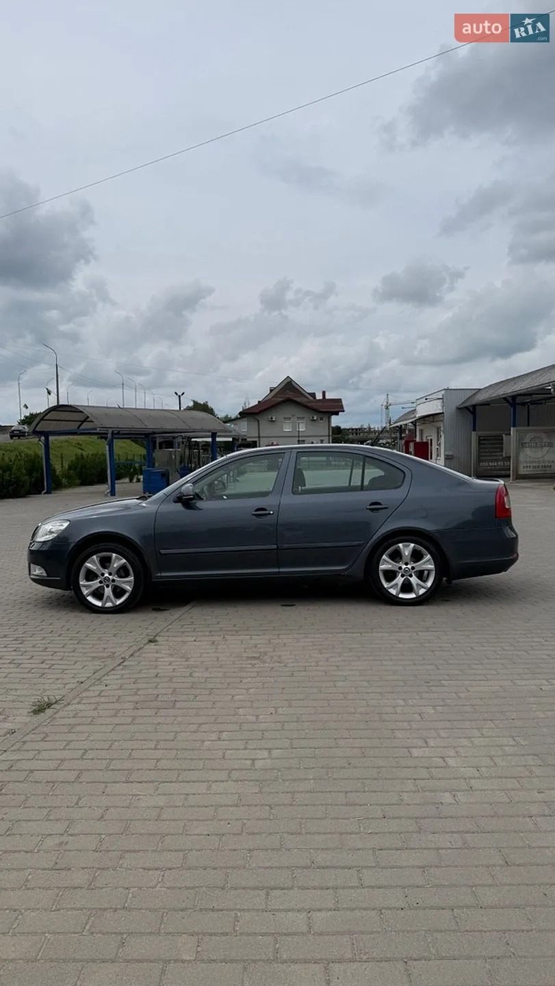 2010 Skoda Octavia - мініатюра 5