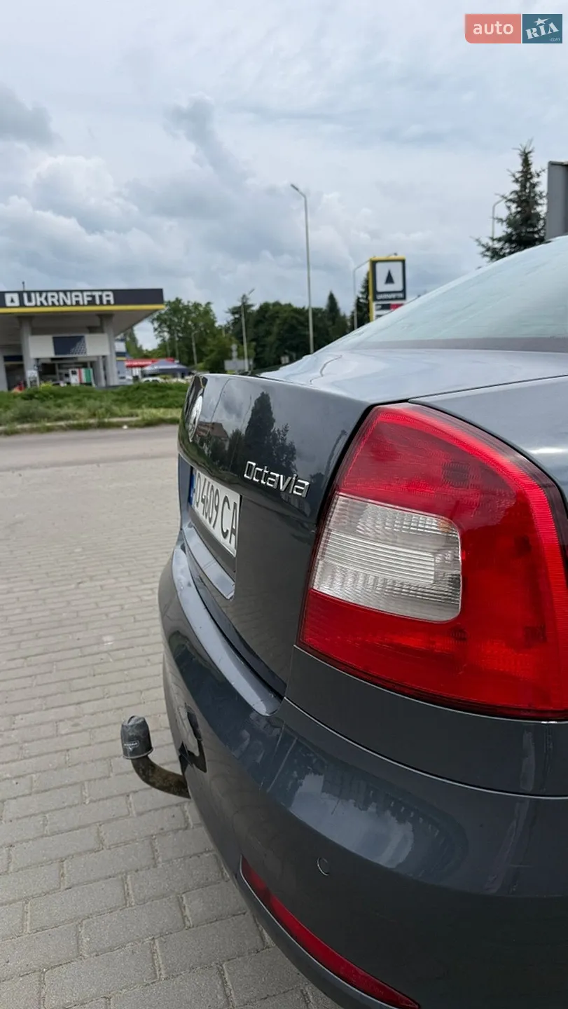 2010 Skoda Octavia - мініатюра 6