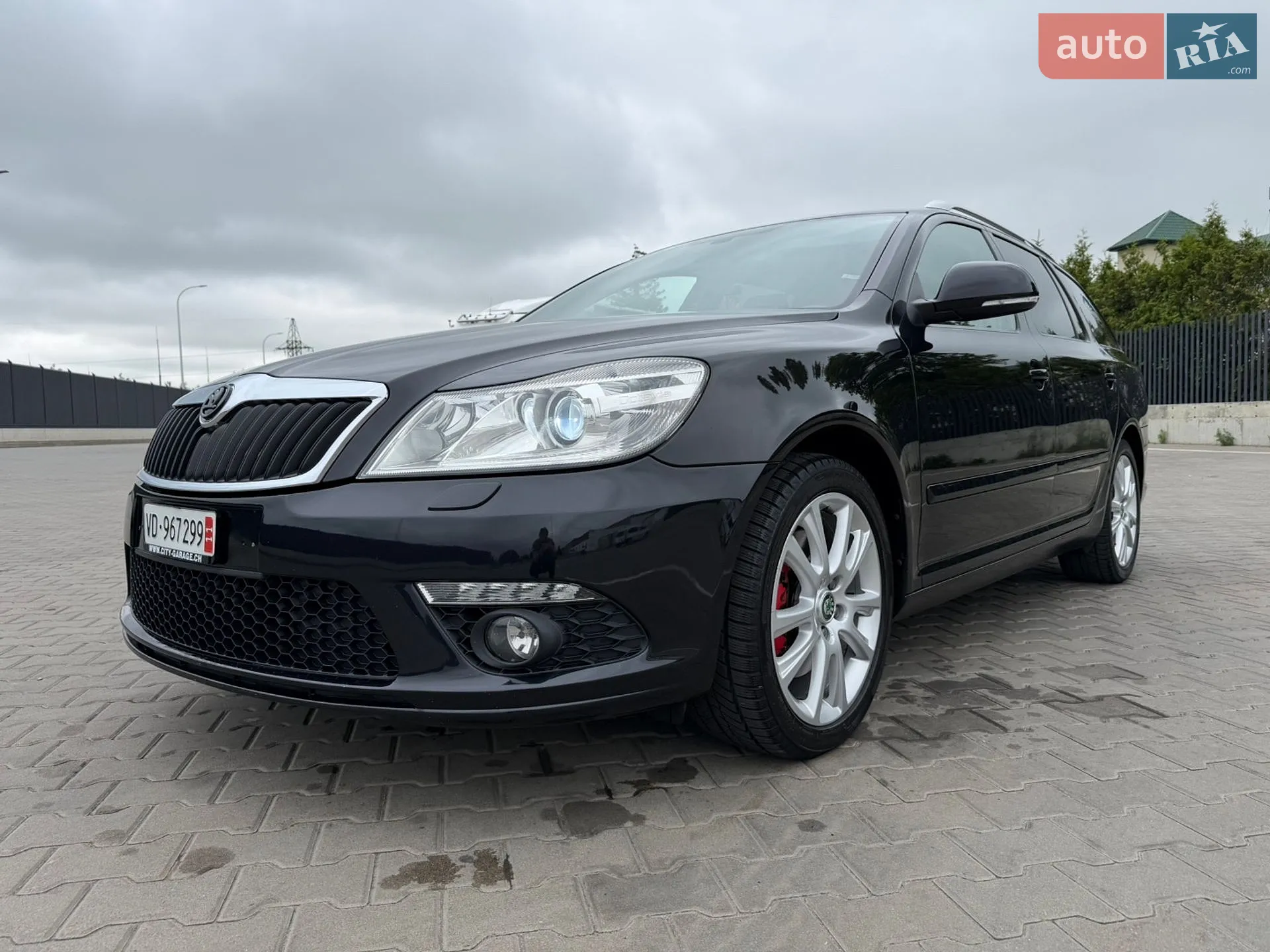 2010 Skoda Octavia - мініатюра 2
