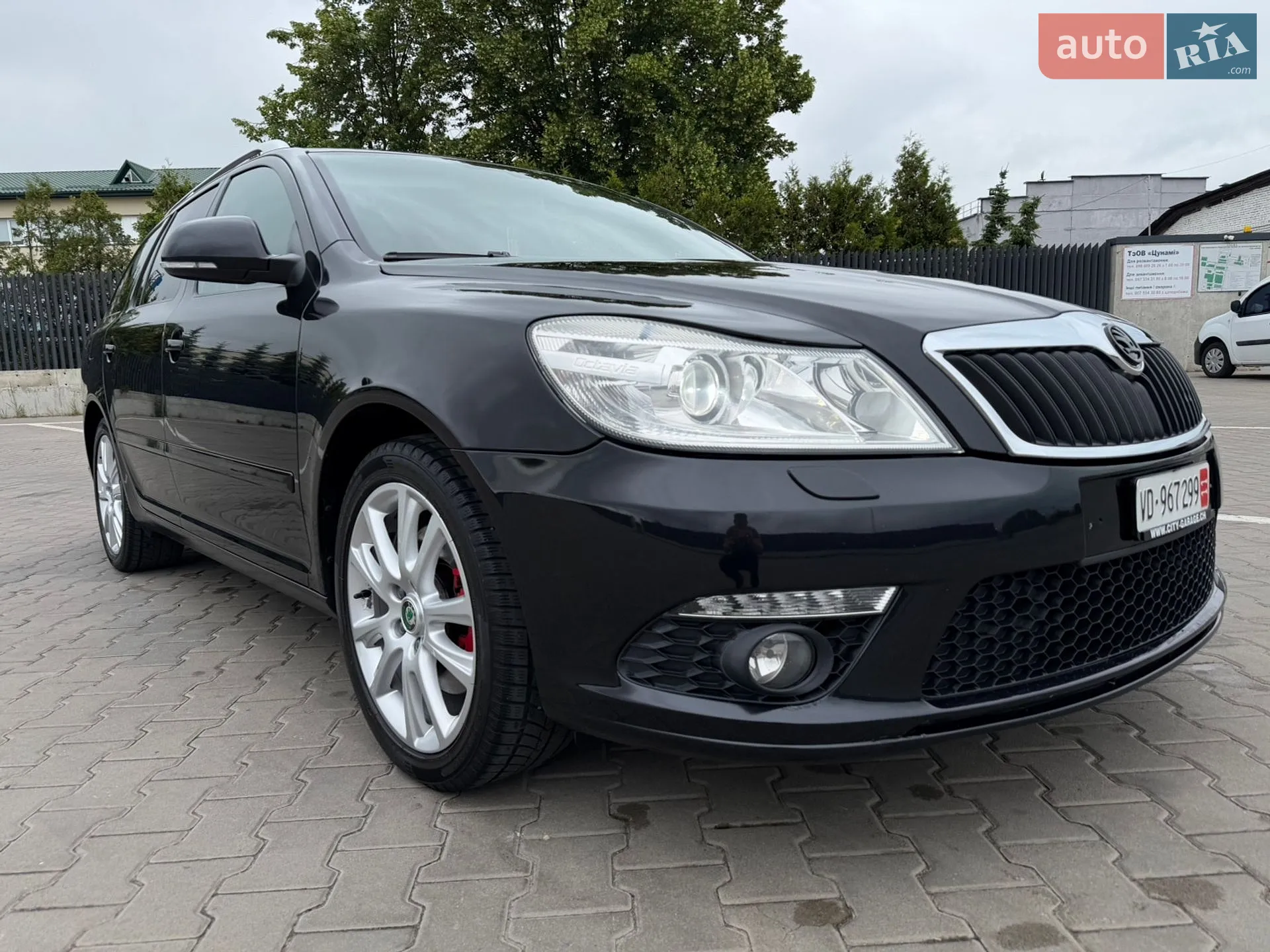2010 Skoda Octavia - мініатюра 9