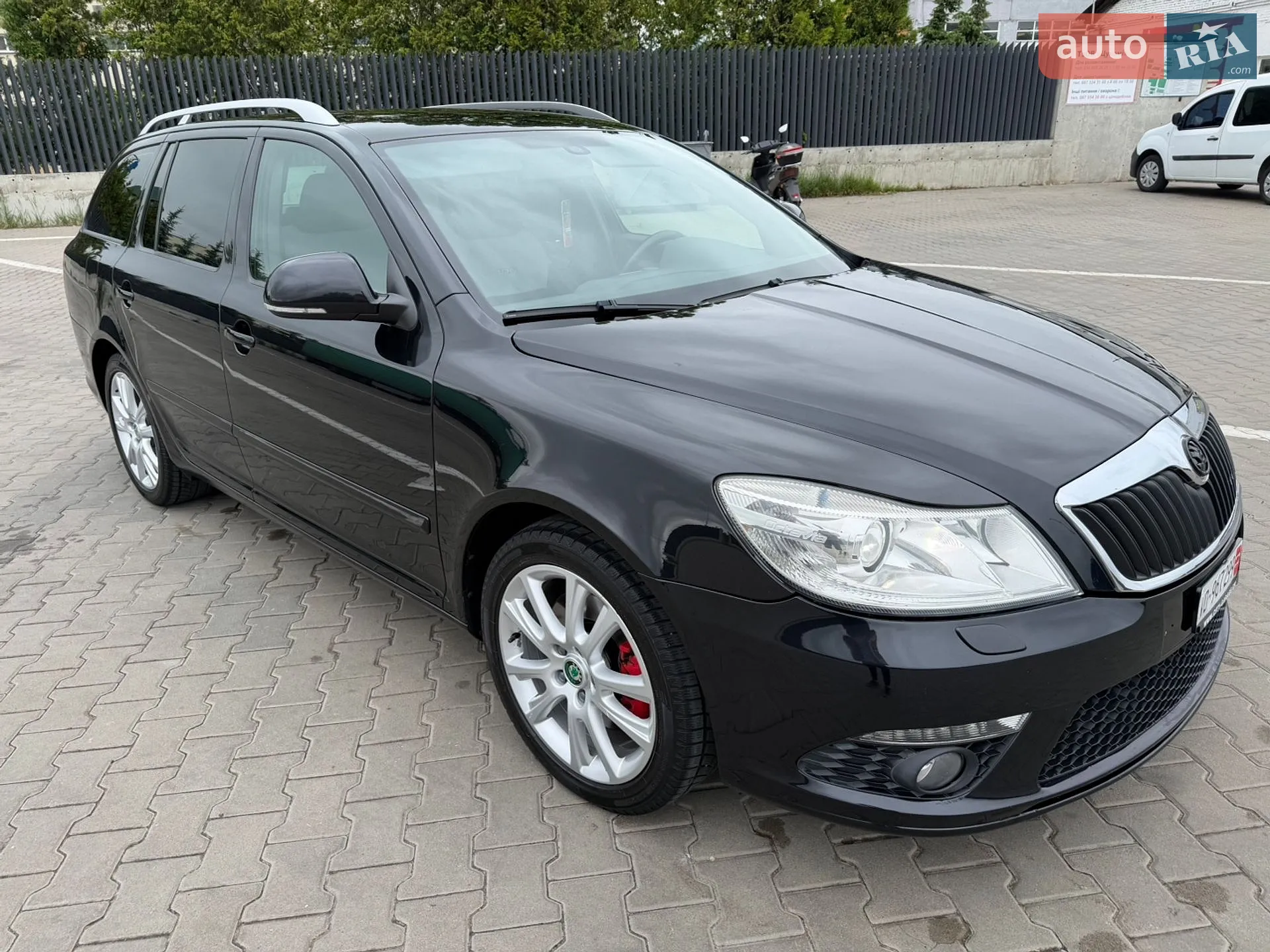 2010 Skoda Octavia - мініатюра 10