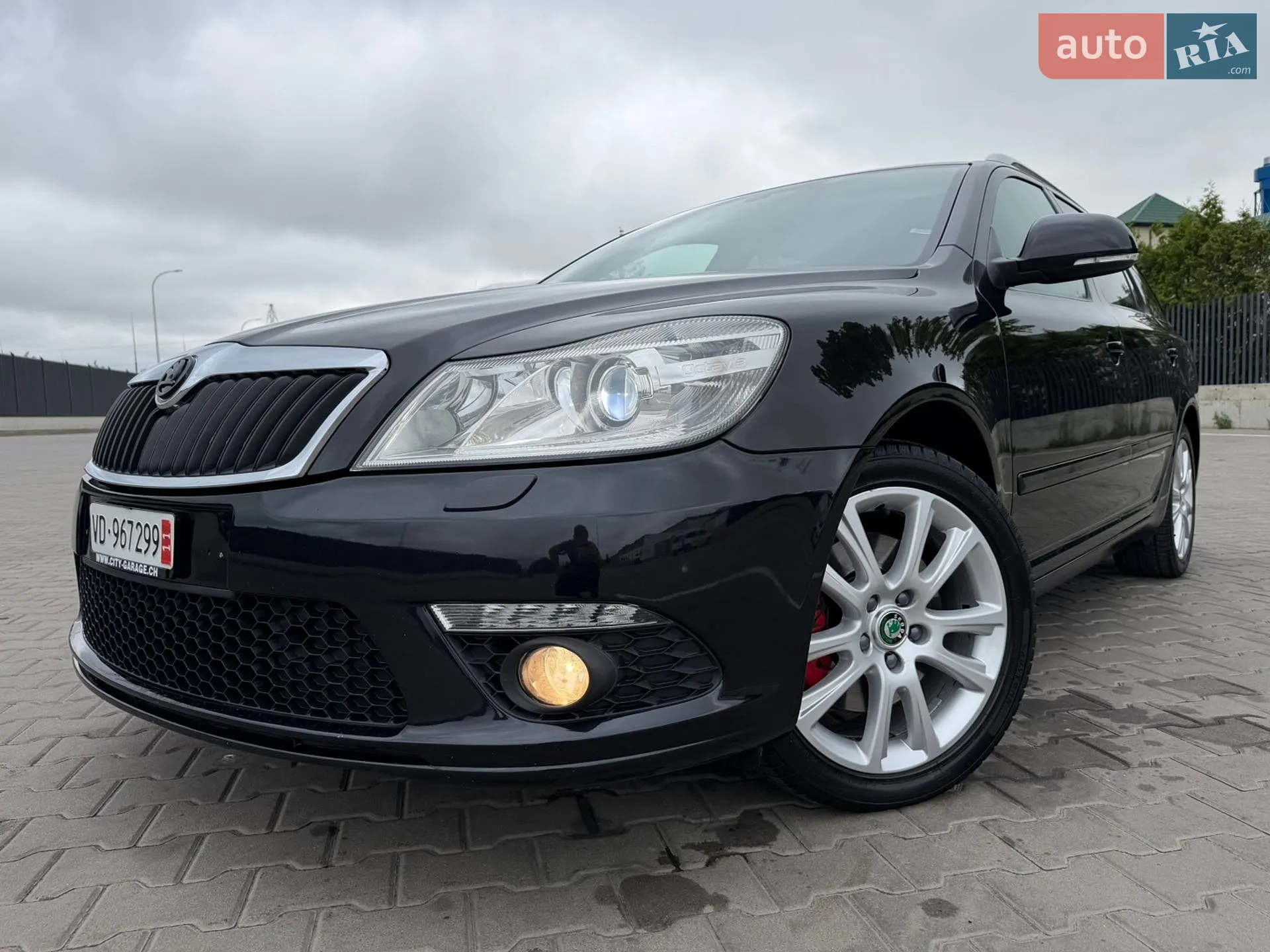 2010 Skoda Octavia - фото 1