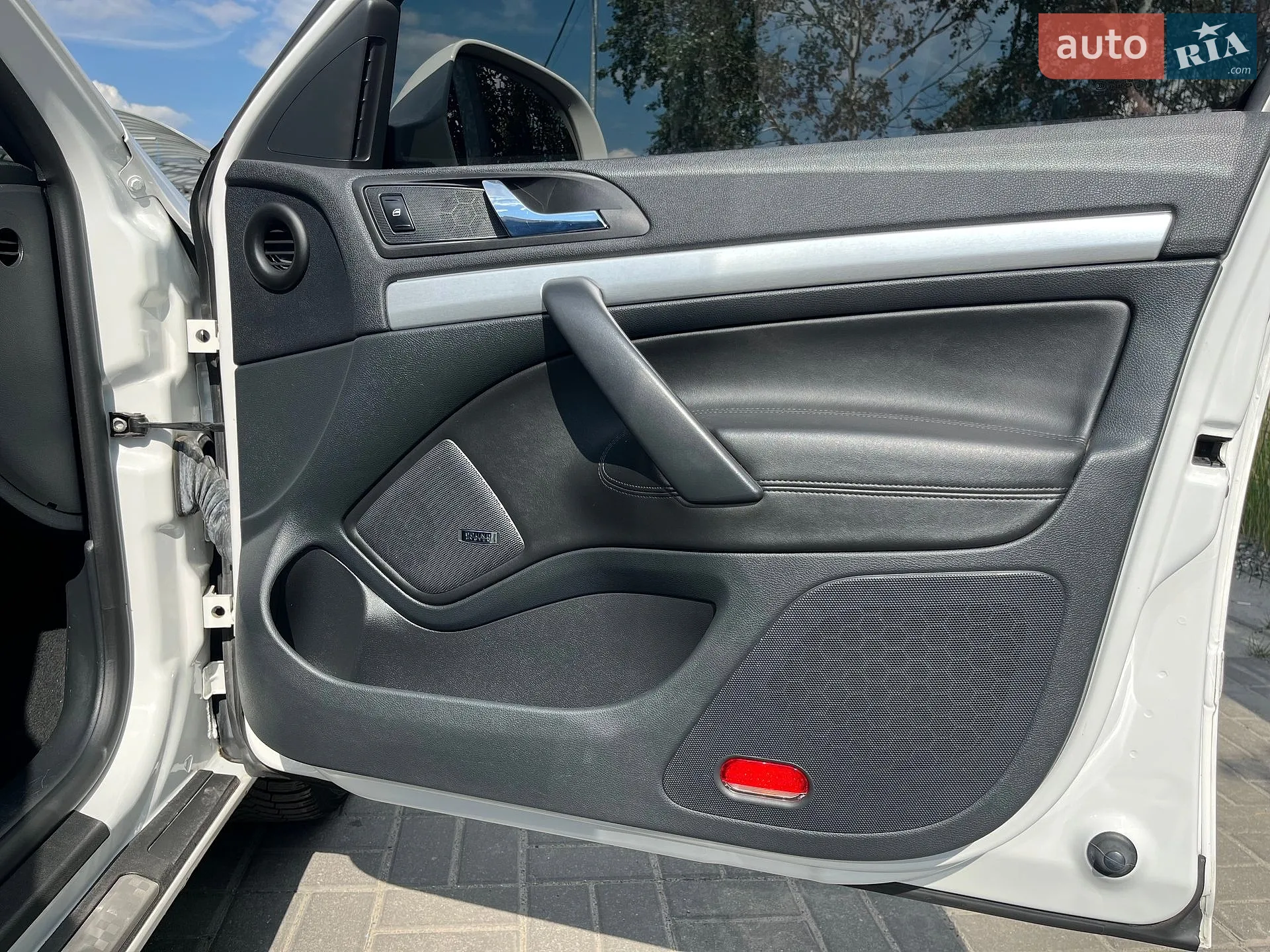 2011 Skoda Octavia - мініатюра 18