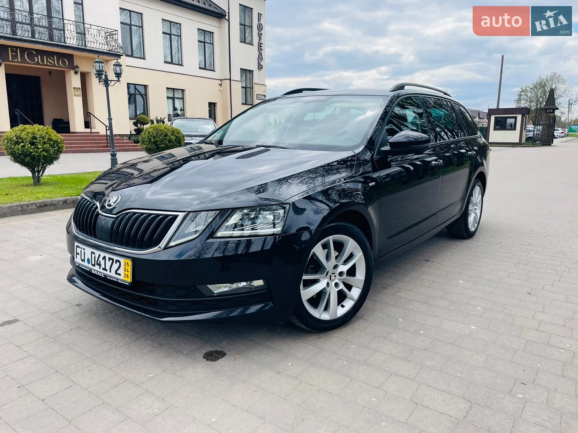 2018 Skoda Octavia - фото 1