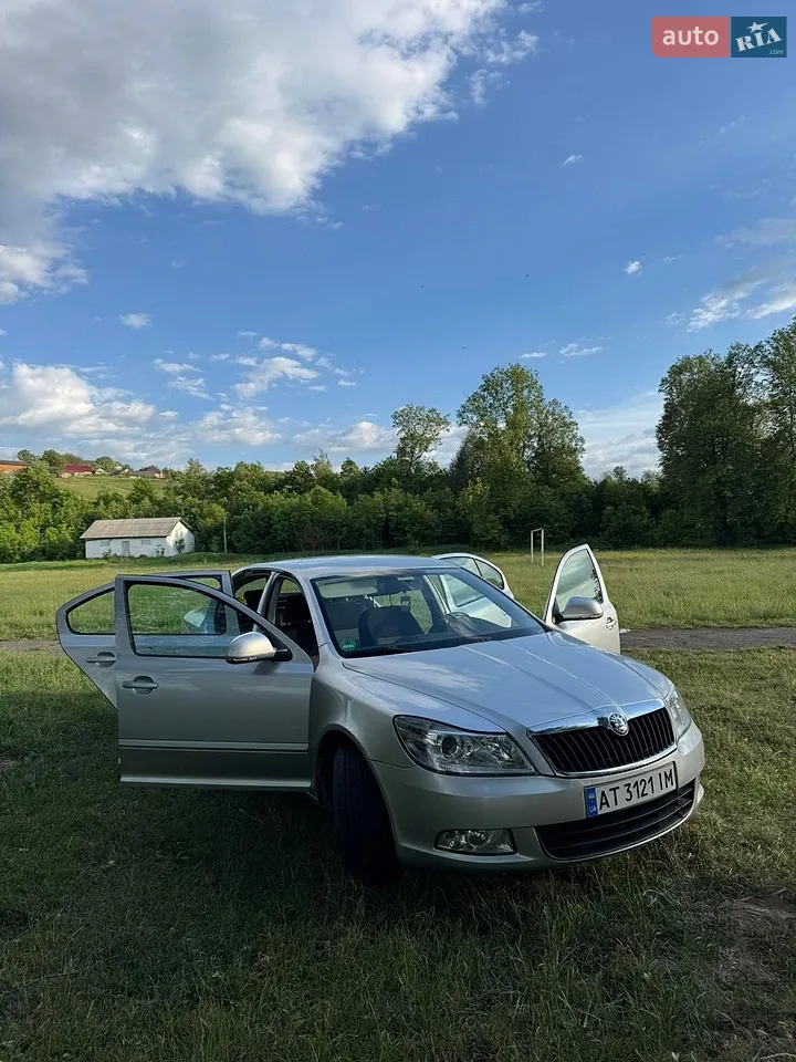 2010 Skoda Octavia - мініатюра 39