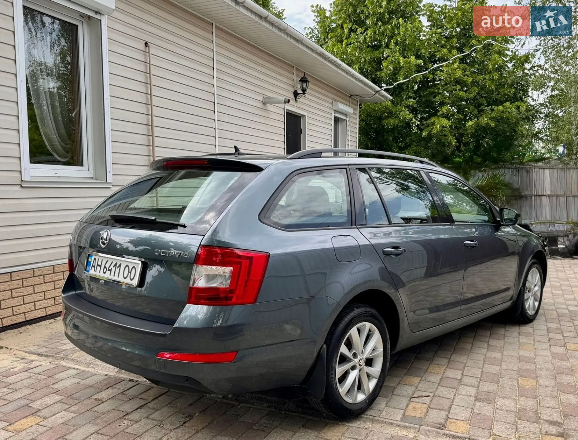 2016 Skoda Octavia - мініатюра 3