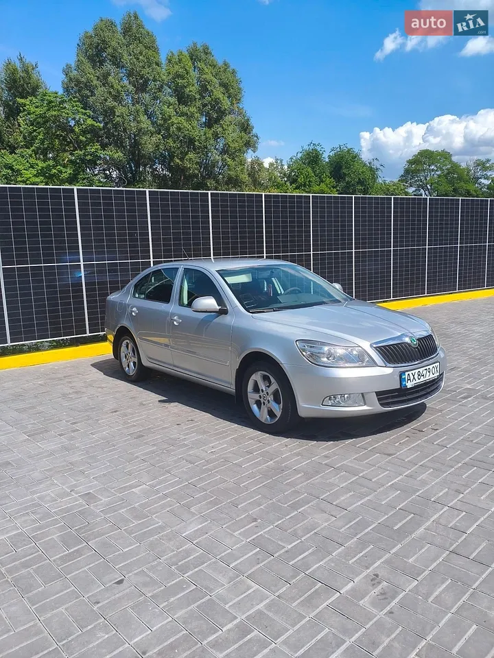 2011 Skoda Octavia - мініатюра 16