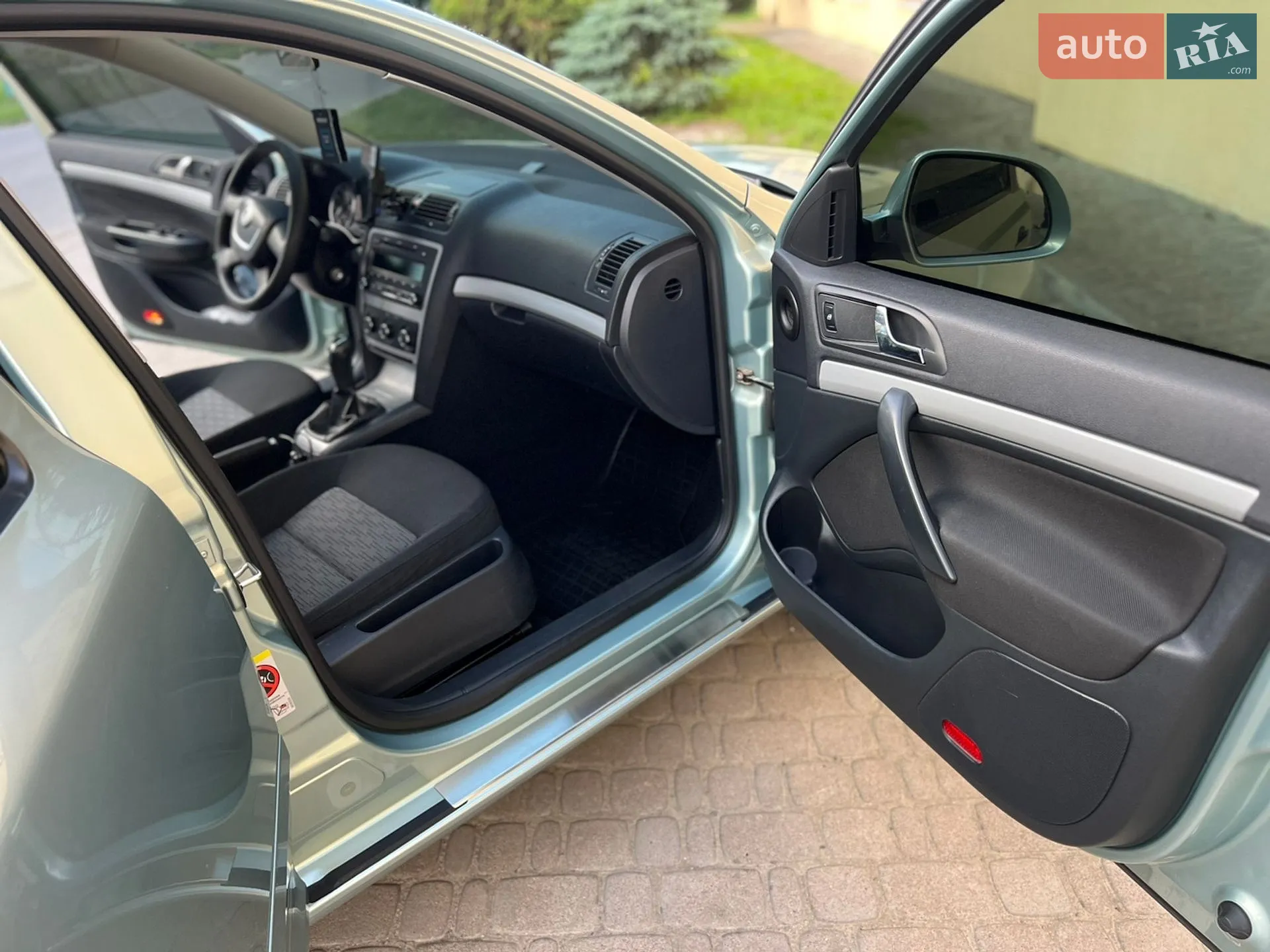 2012 Skoda Octavia - мініатюра 39