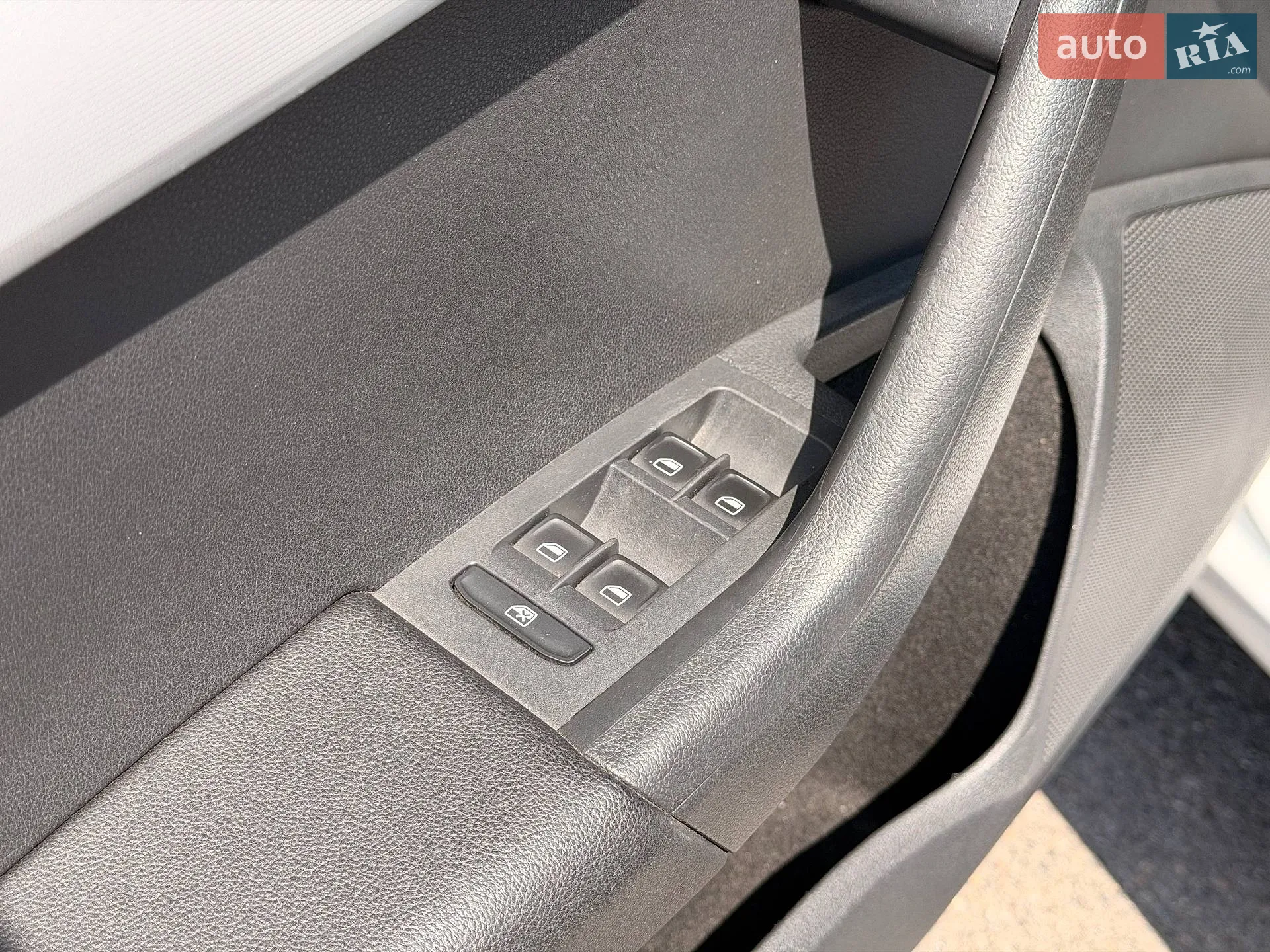 2014 Skoda Octavia - мініатюра 37