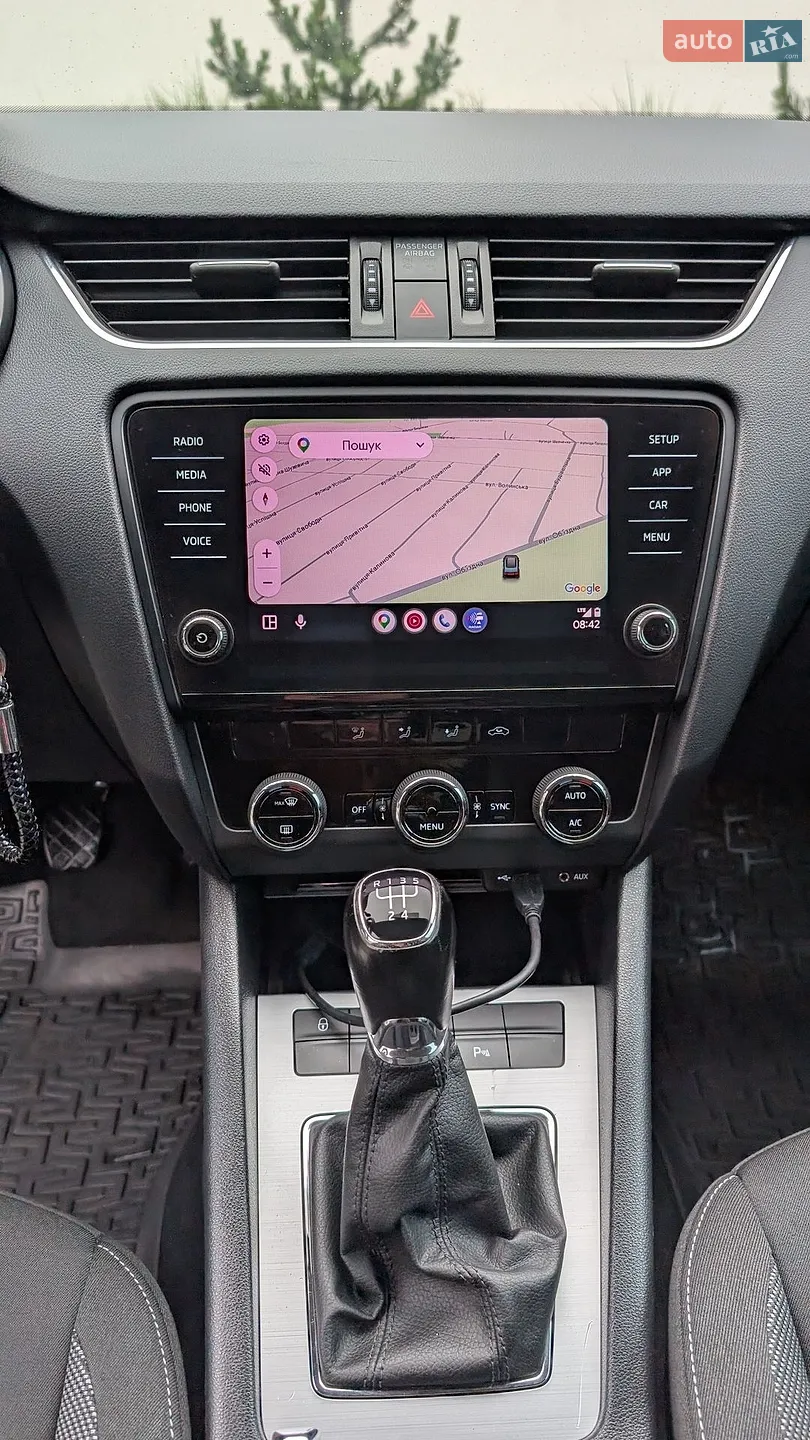 2017 Skoda Octavia - мініатюра 30