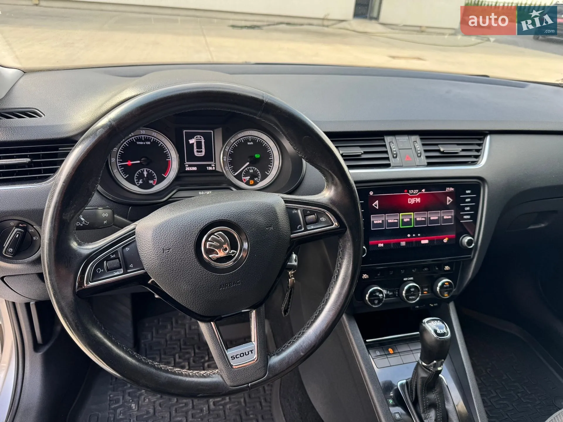 2017 Skoda Octavia - мініатюра 13