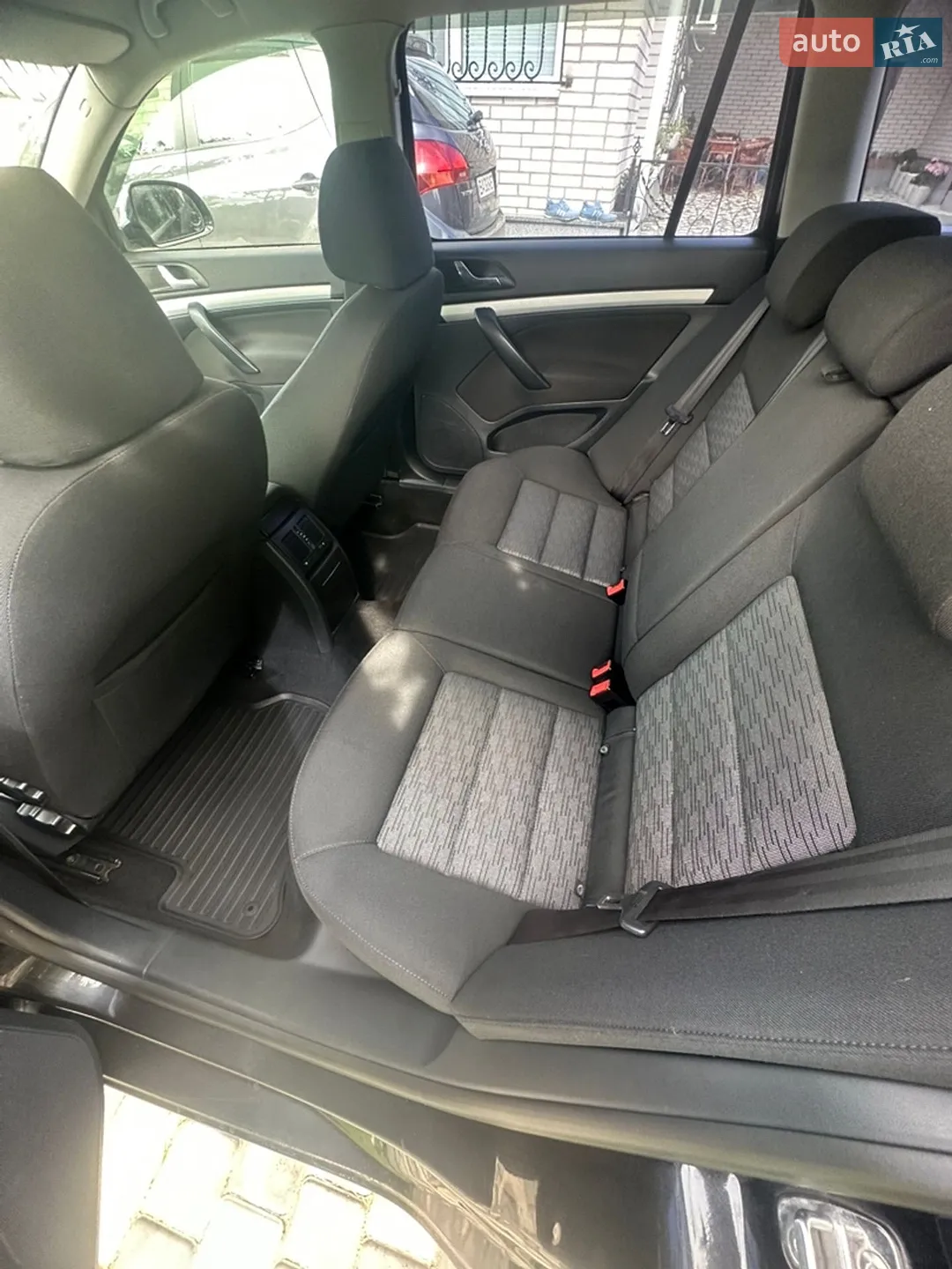 2011 Skoda Octavia - мініатюра 23