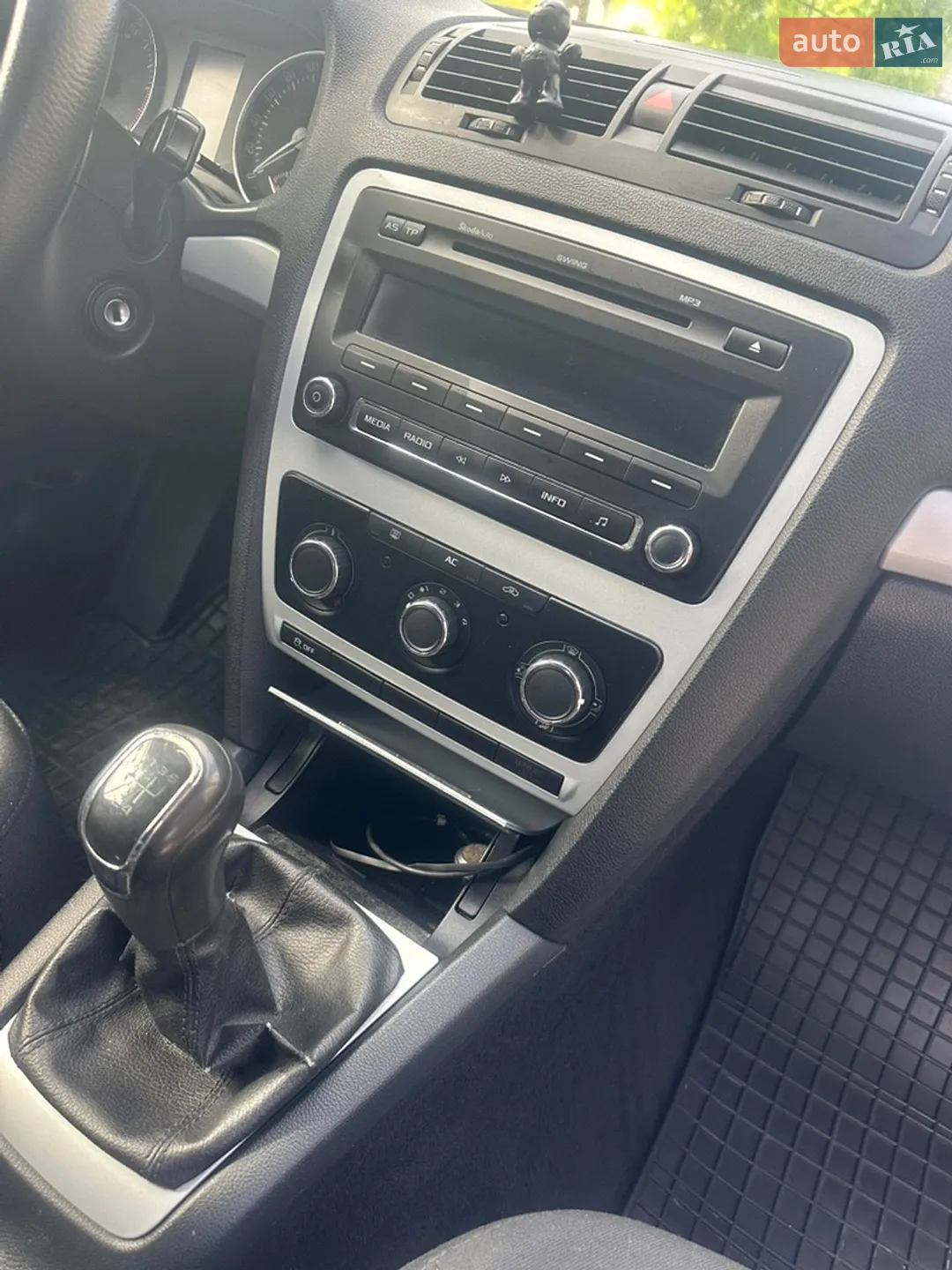 2011 Skoda Octavia - мініатюра 28