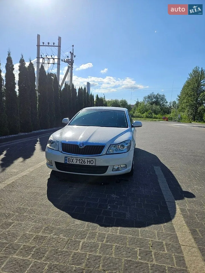 2010 Skoda Octavia - мініатюра 37