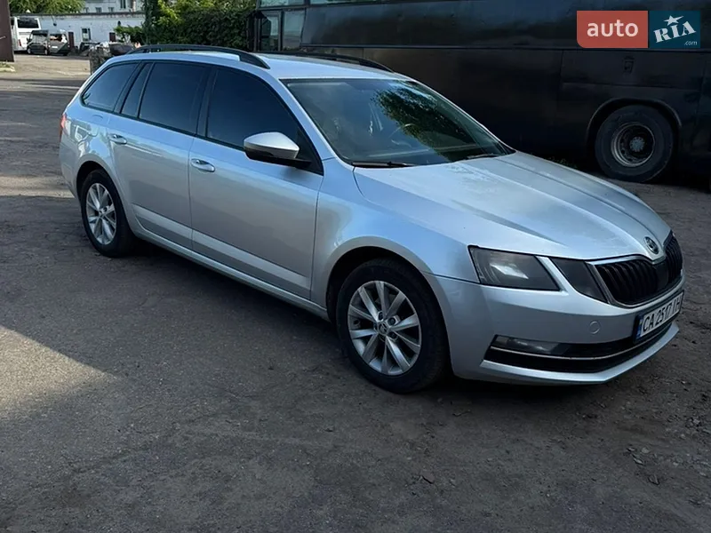 Skoda Octavia 2018 VIN TMBJG7NE8J0287442 фото оголошення 46 з 76