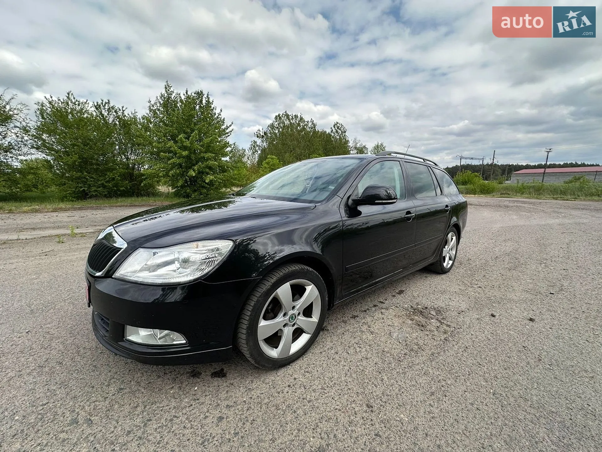 2010 Skoda Octavia - мініатюра 11
