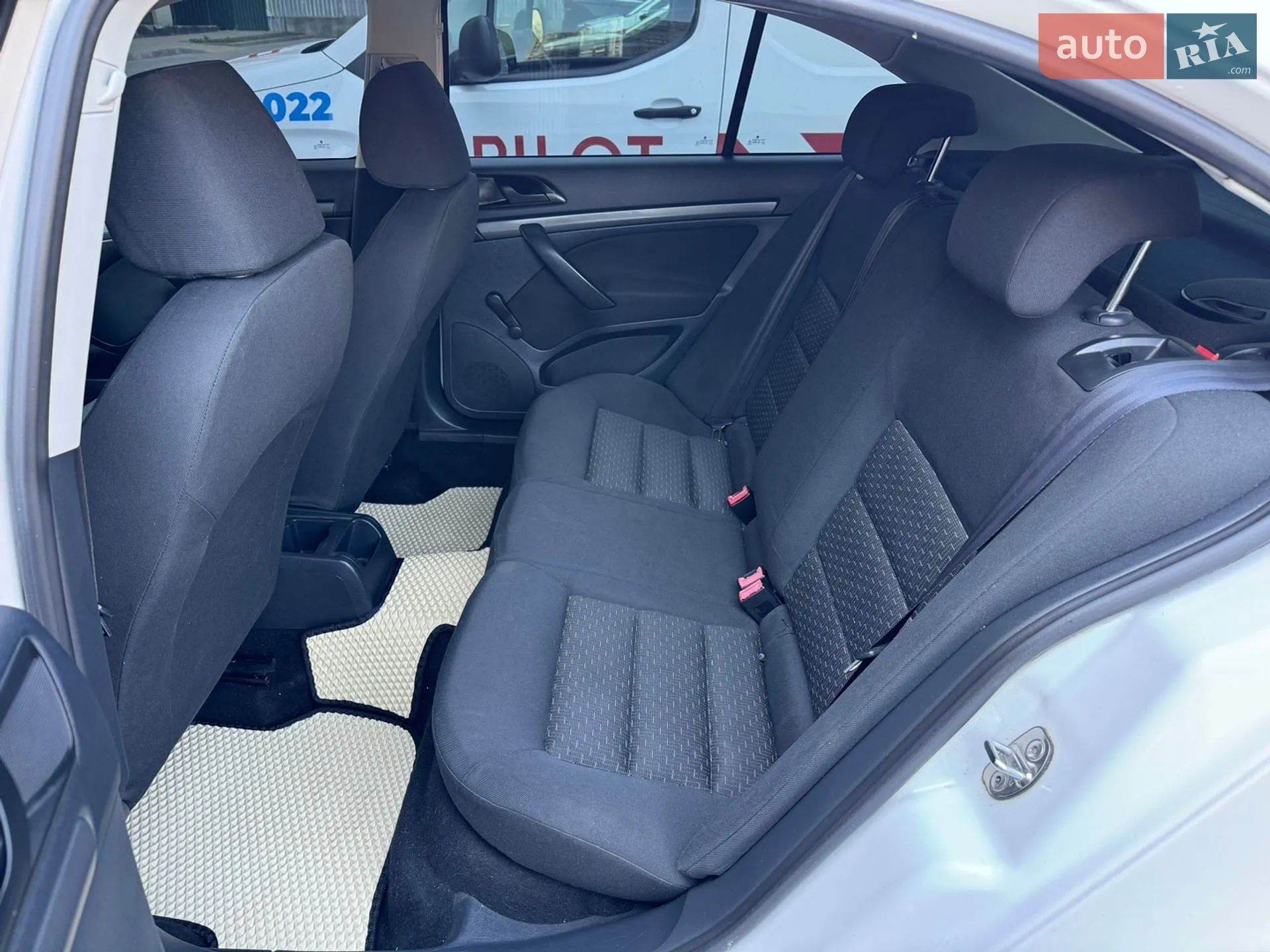 2012 Skoda Octavia - мініатюра 15