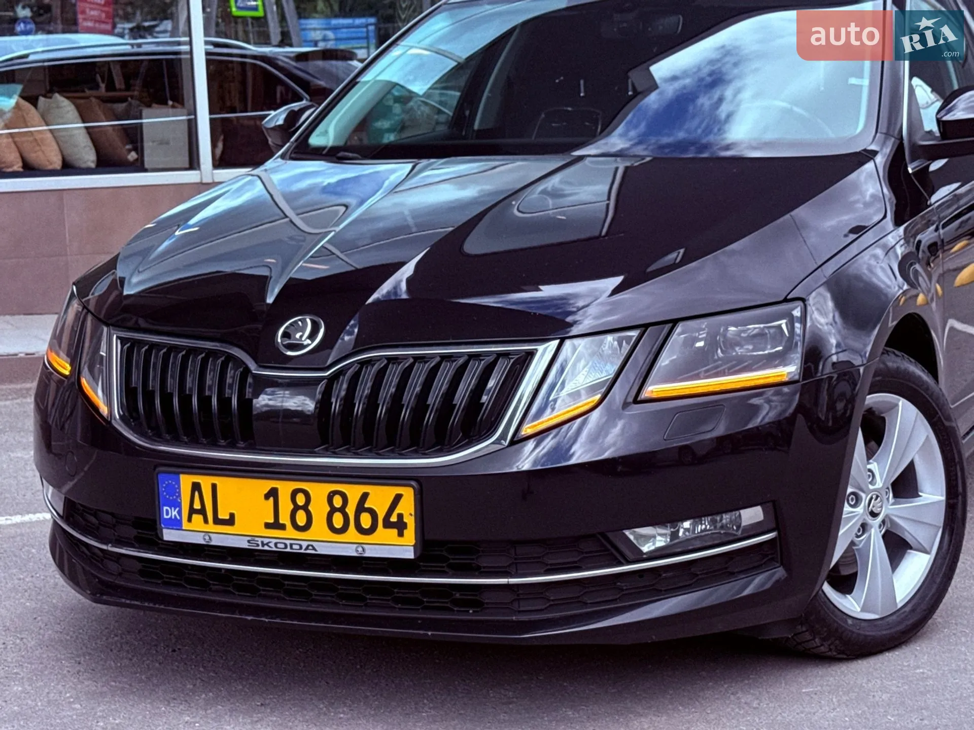 2019 Skoda Octavia - мініатюра 2