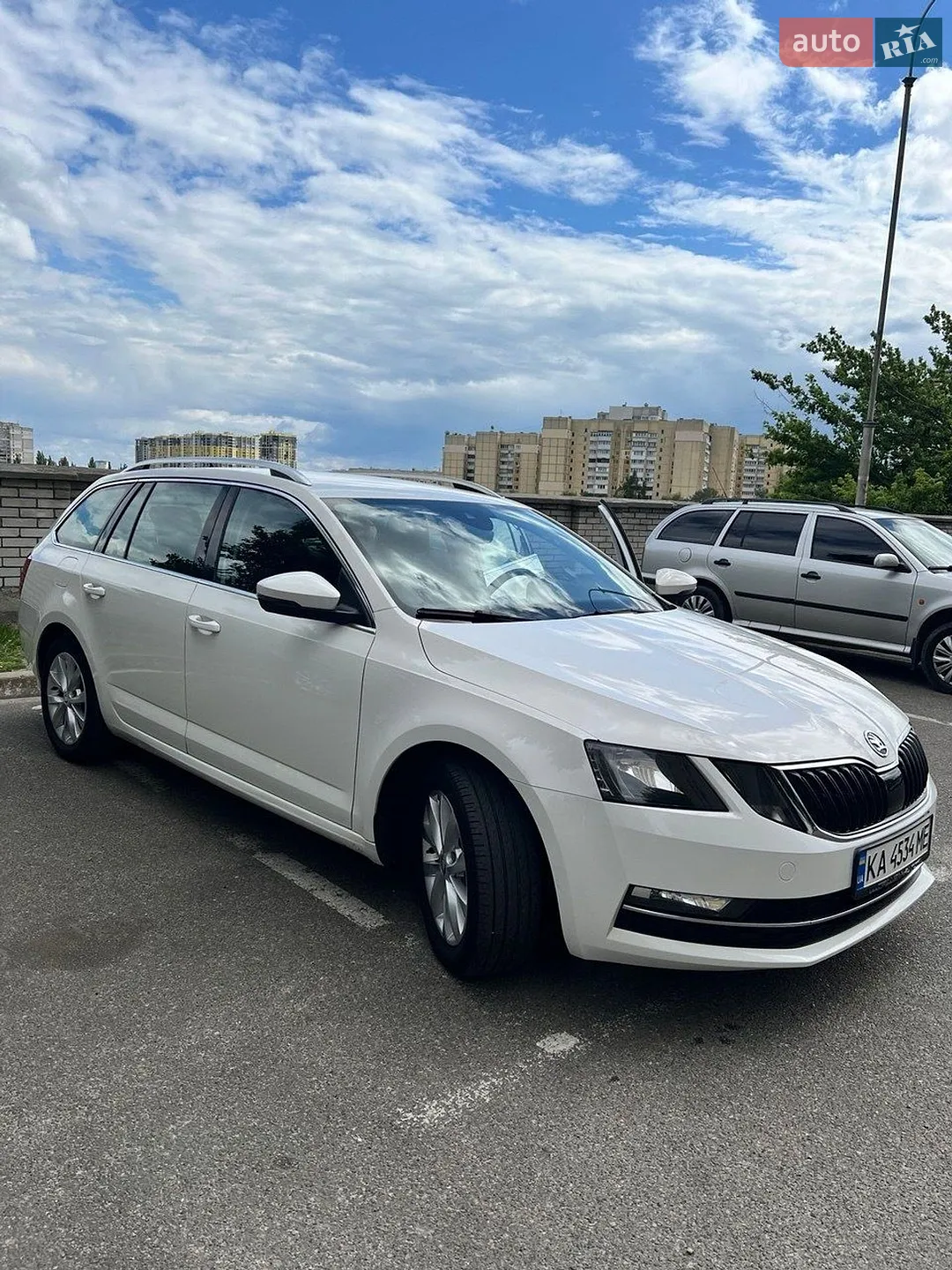 2019 Skoda Octavia - фото 1