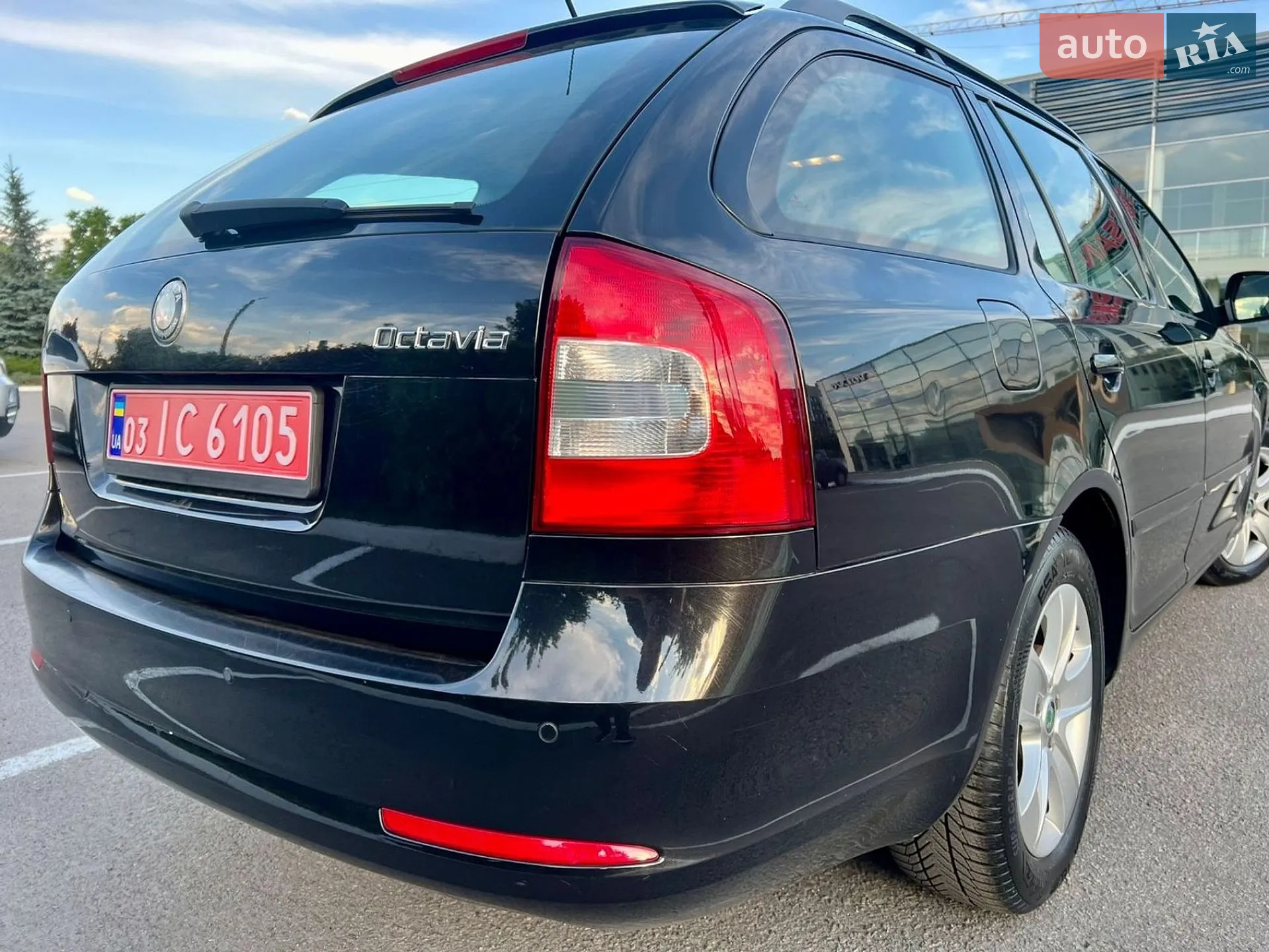 2010 Skoda Octavia - мініатюра 27