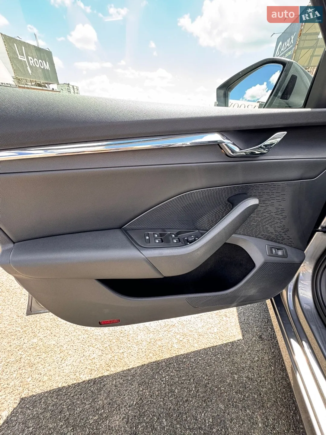 2022 Skoda Octavia - мініатюра 15