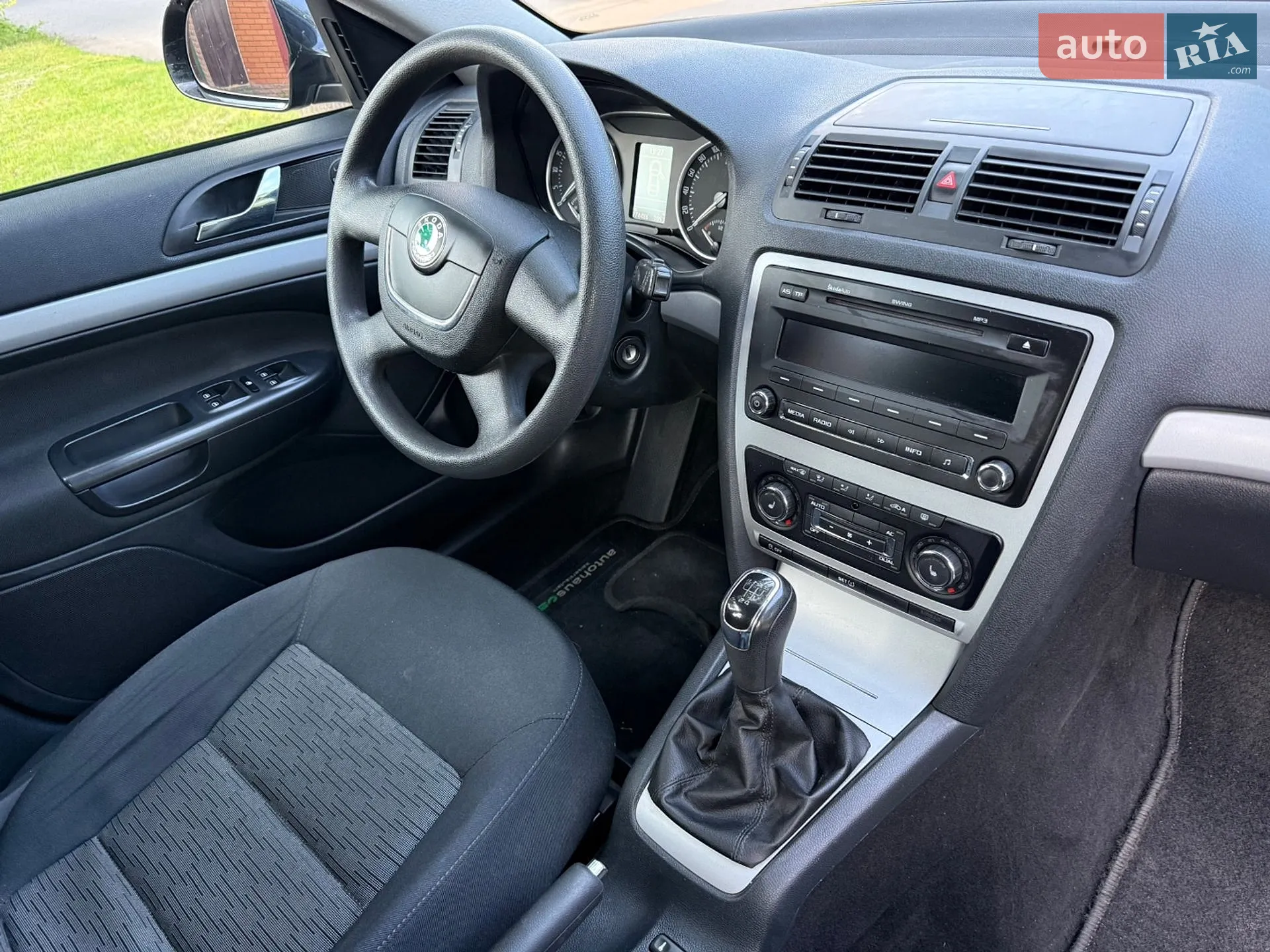 2012 Skoda Octavia - мініатюра 45