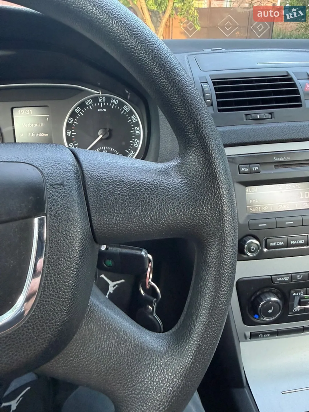 2012 Skoda Octavia - мініатюра 76
