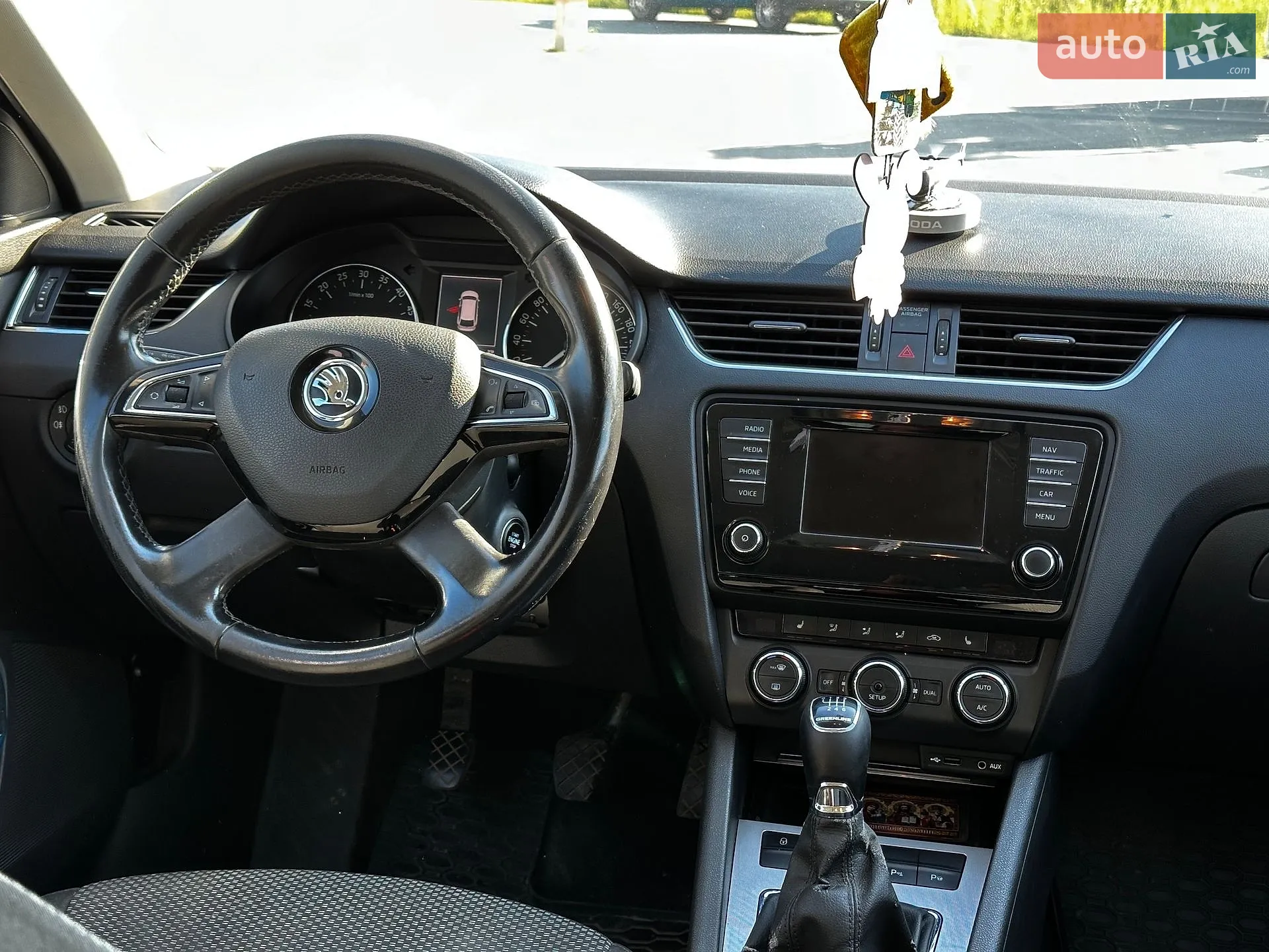 2014 Skoda Octavia - мініатюра 38