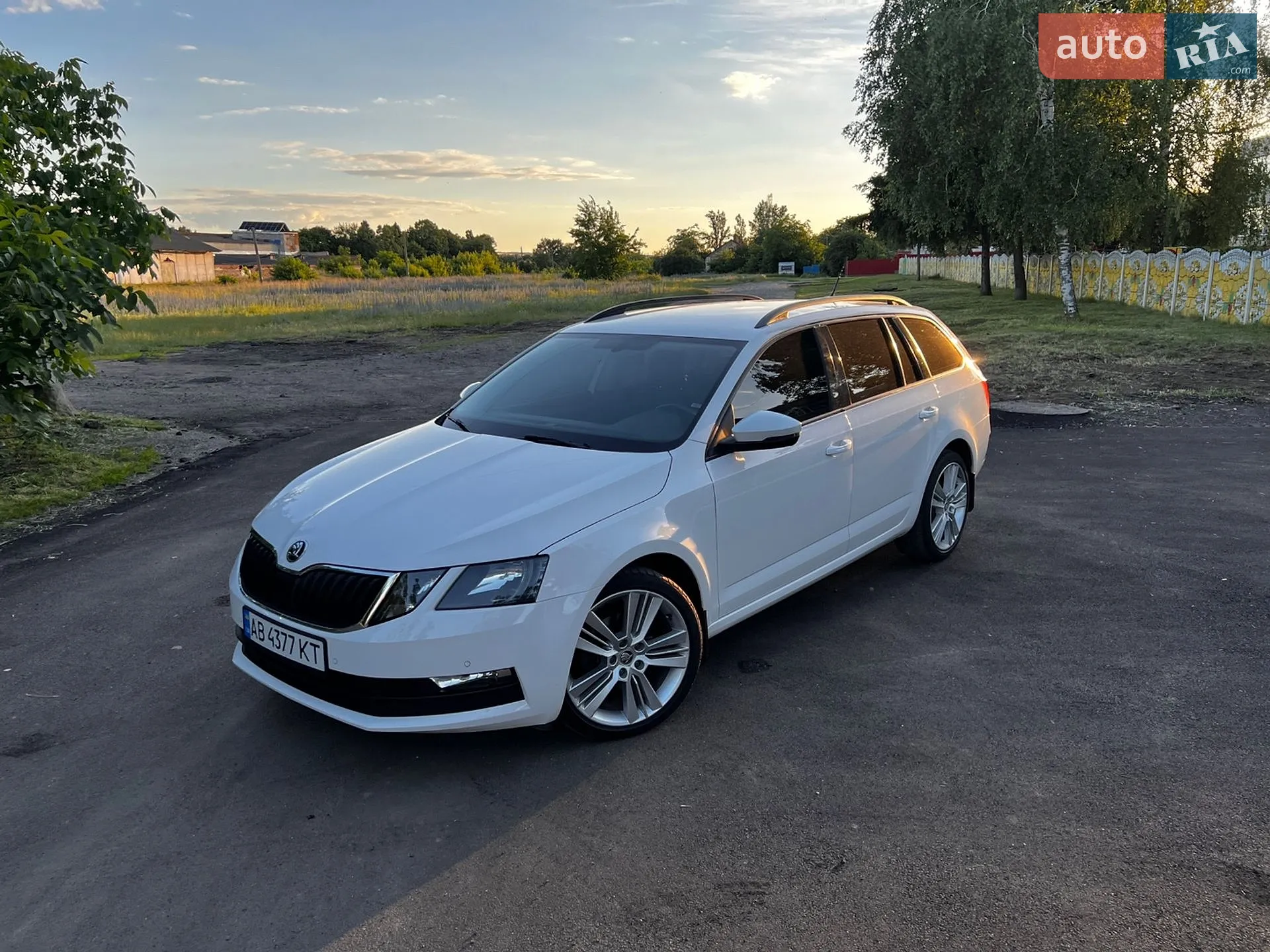 2018 Skoda Octavia - фото 1