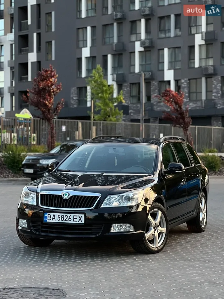 2010 Skoda Octavia - мініатюра 21