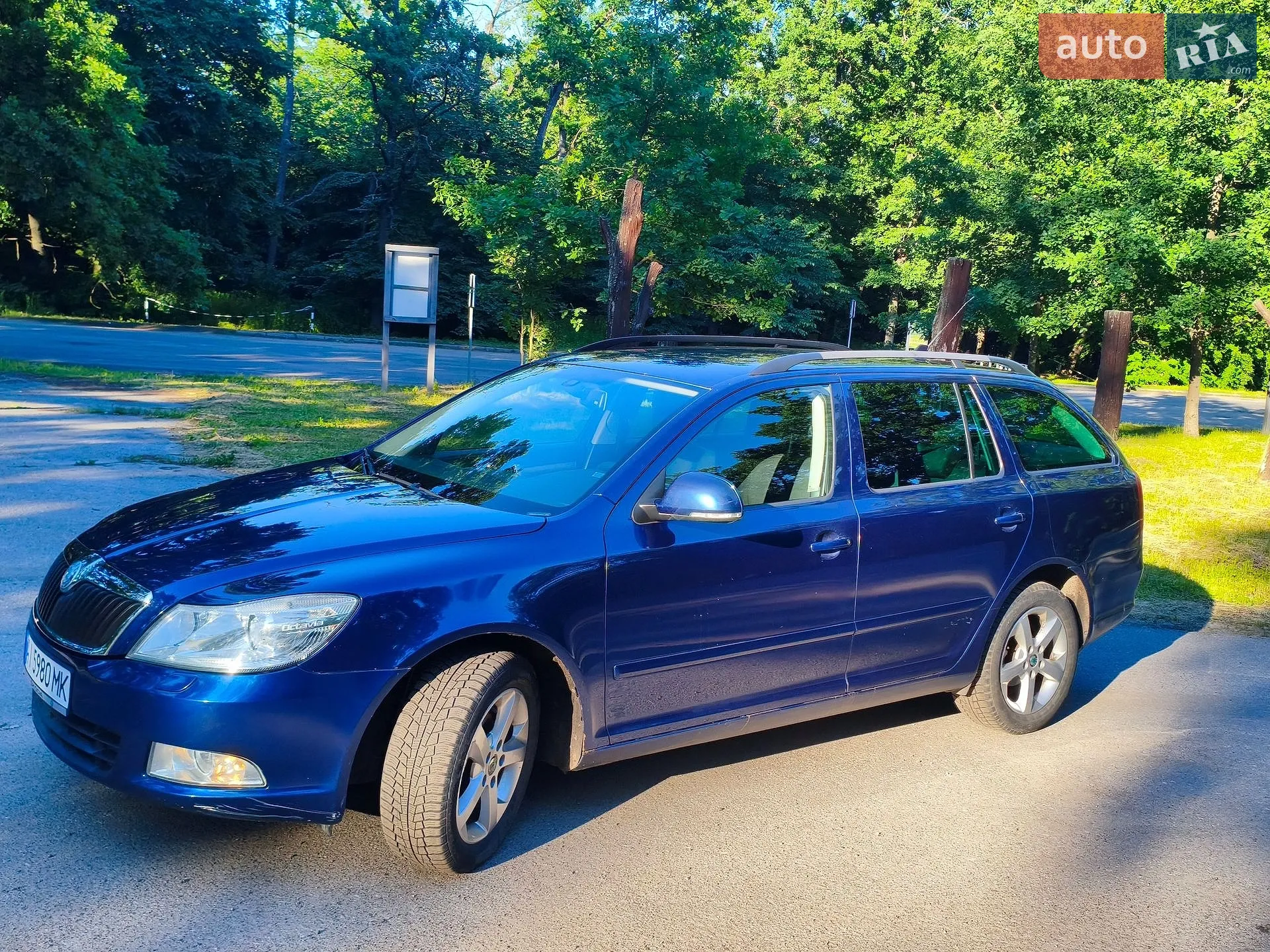 2010 Skoda Octavia - мініатюра 3